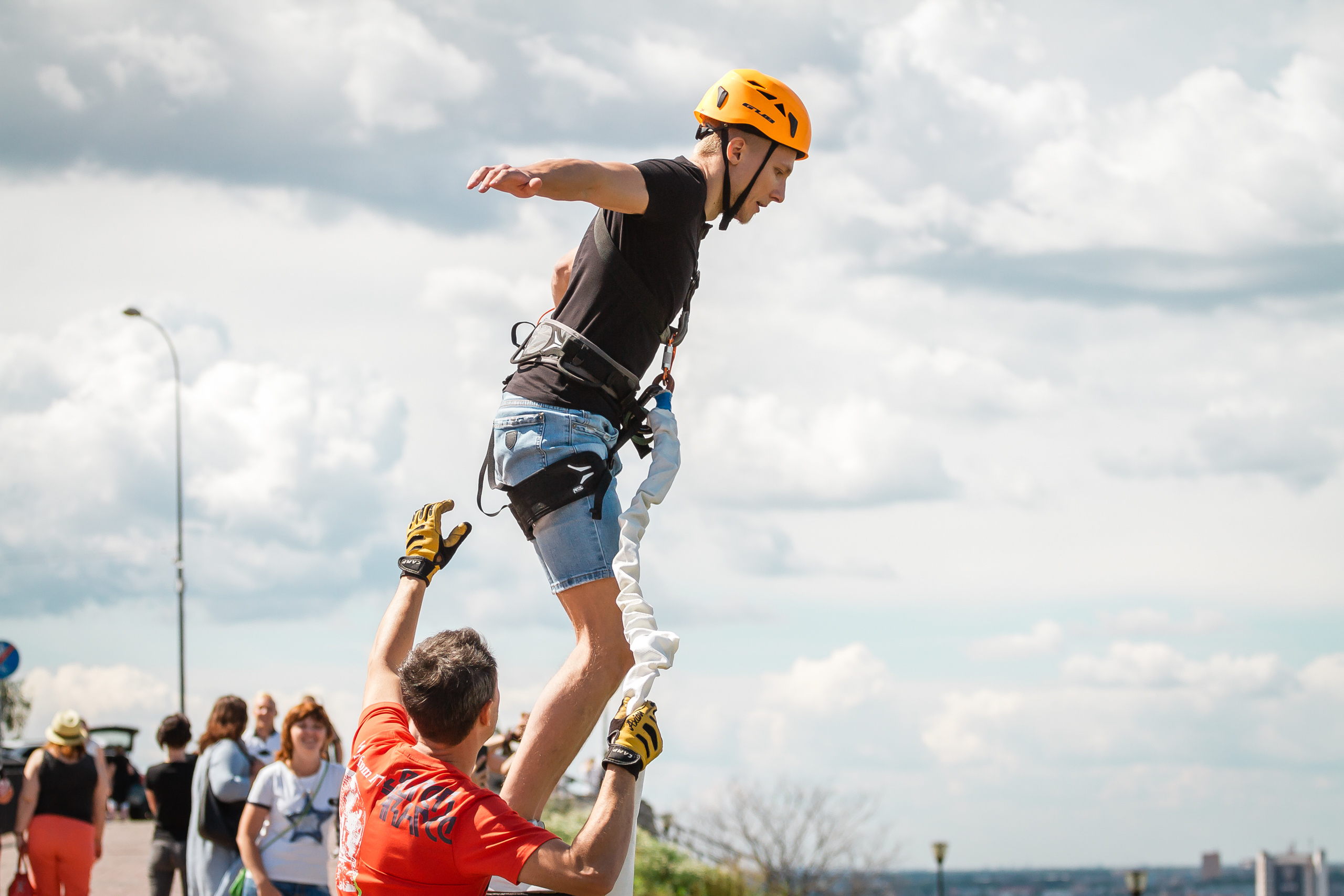 G.team — мост на Федоровского. Фотографиня Мария Дикова