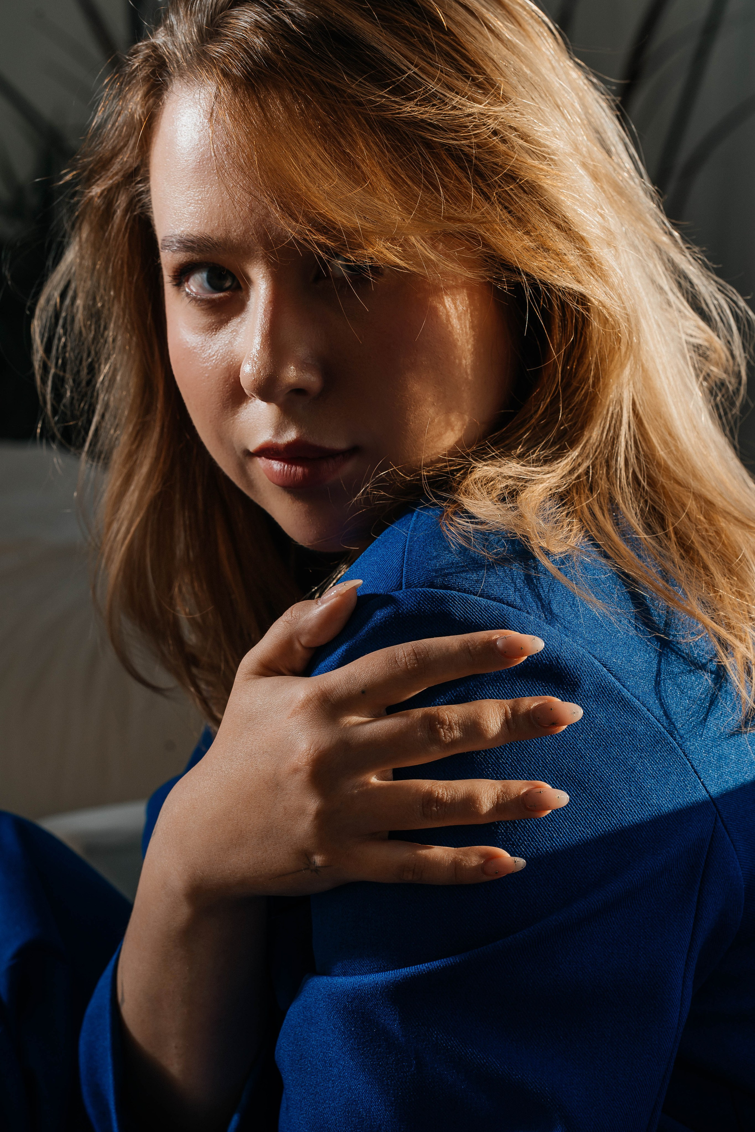 Съемки в интерьере студий. Виктория Алпеева — фотограф по любви