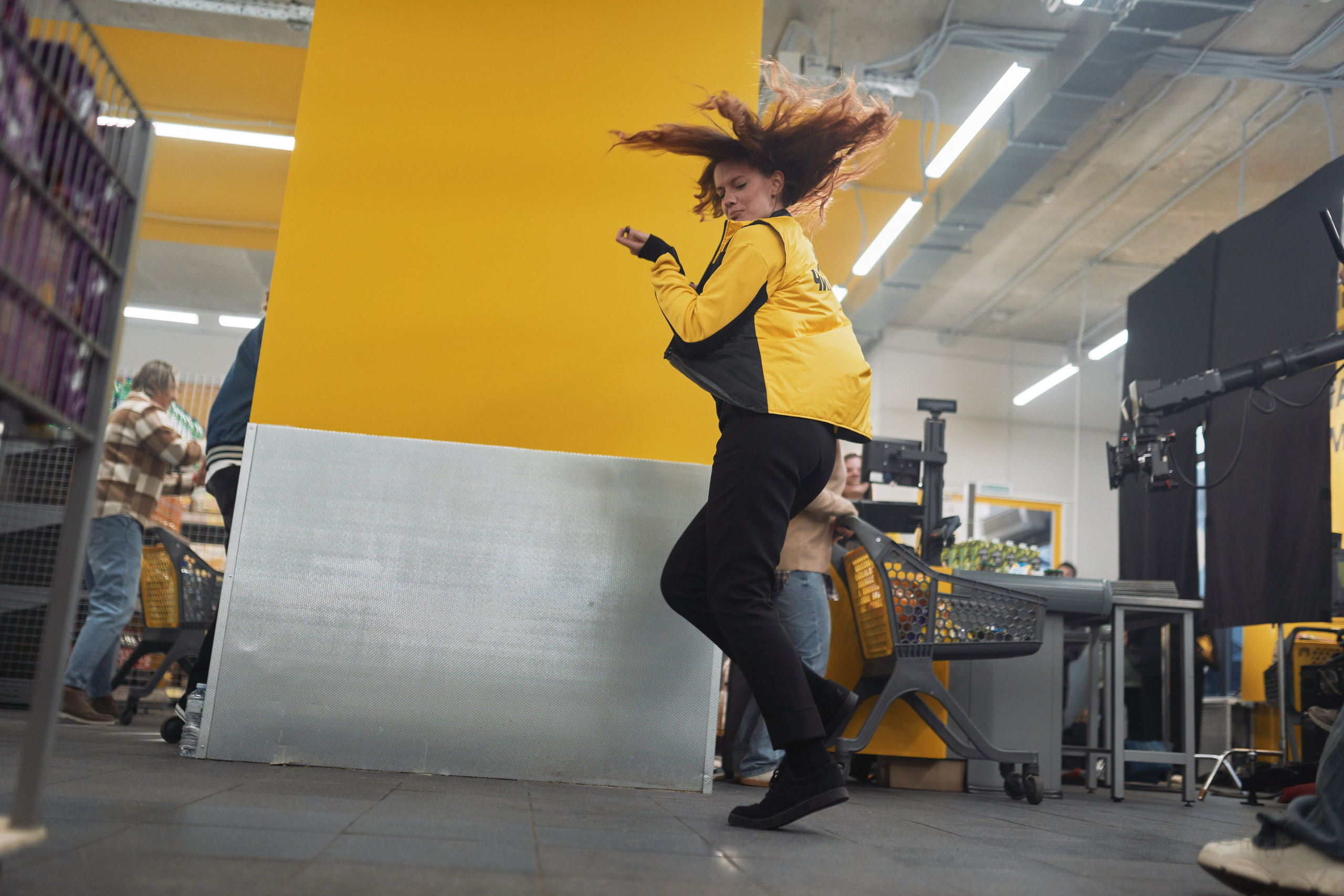 Чижик. Евгений Бреча. Коммерческий и бэкстейдж фотограф в Москве