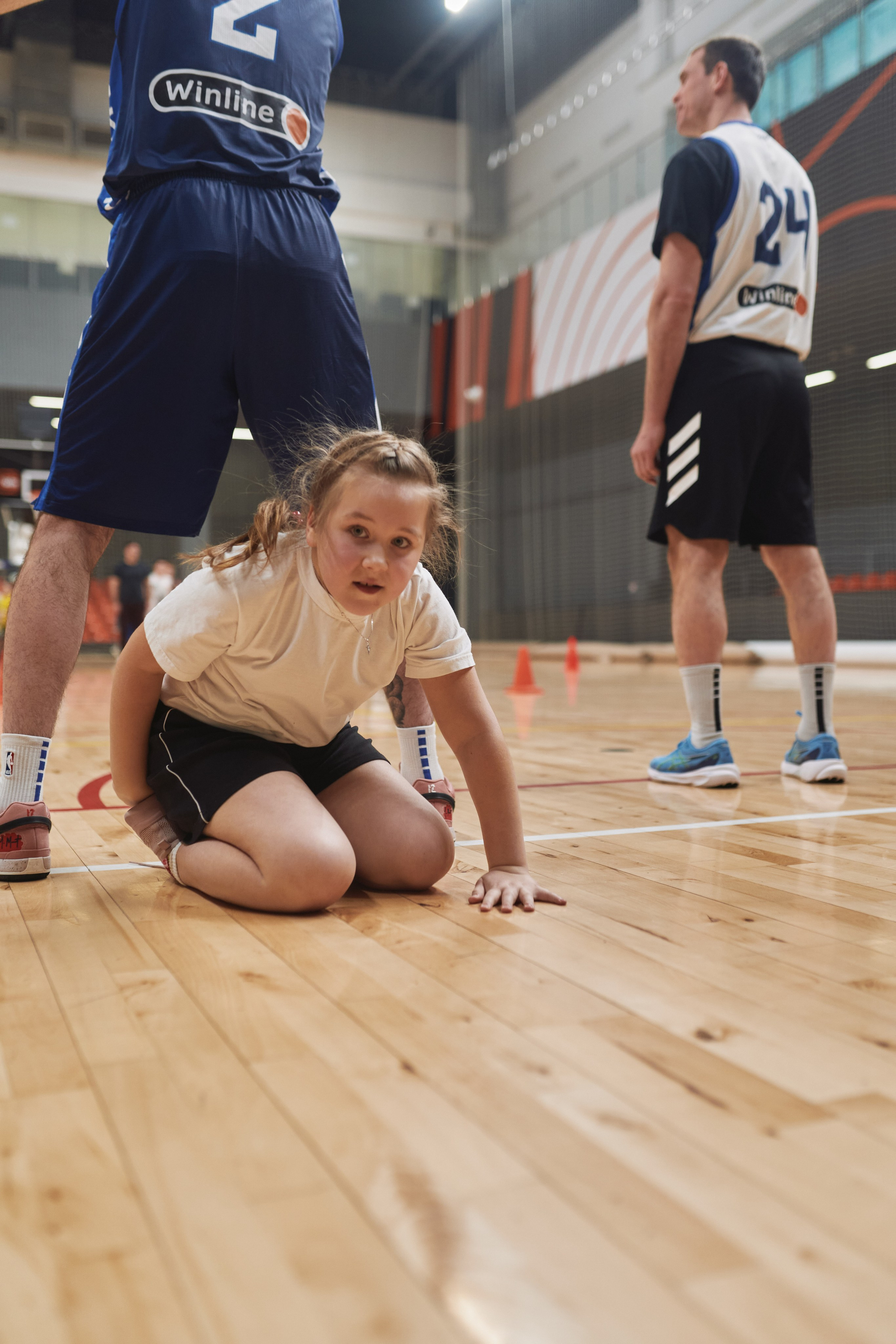 Новогодний баскетбол 2025. Детская лига. Евгений Бреча. Коммерческий и бэкстейдж фотограф в Москве