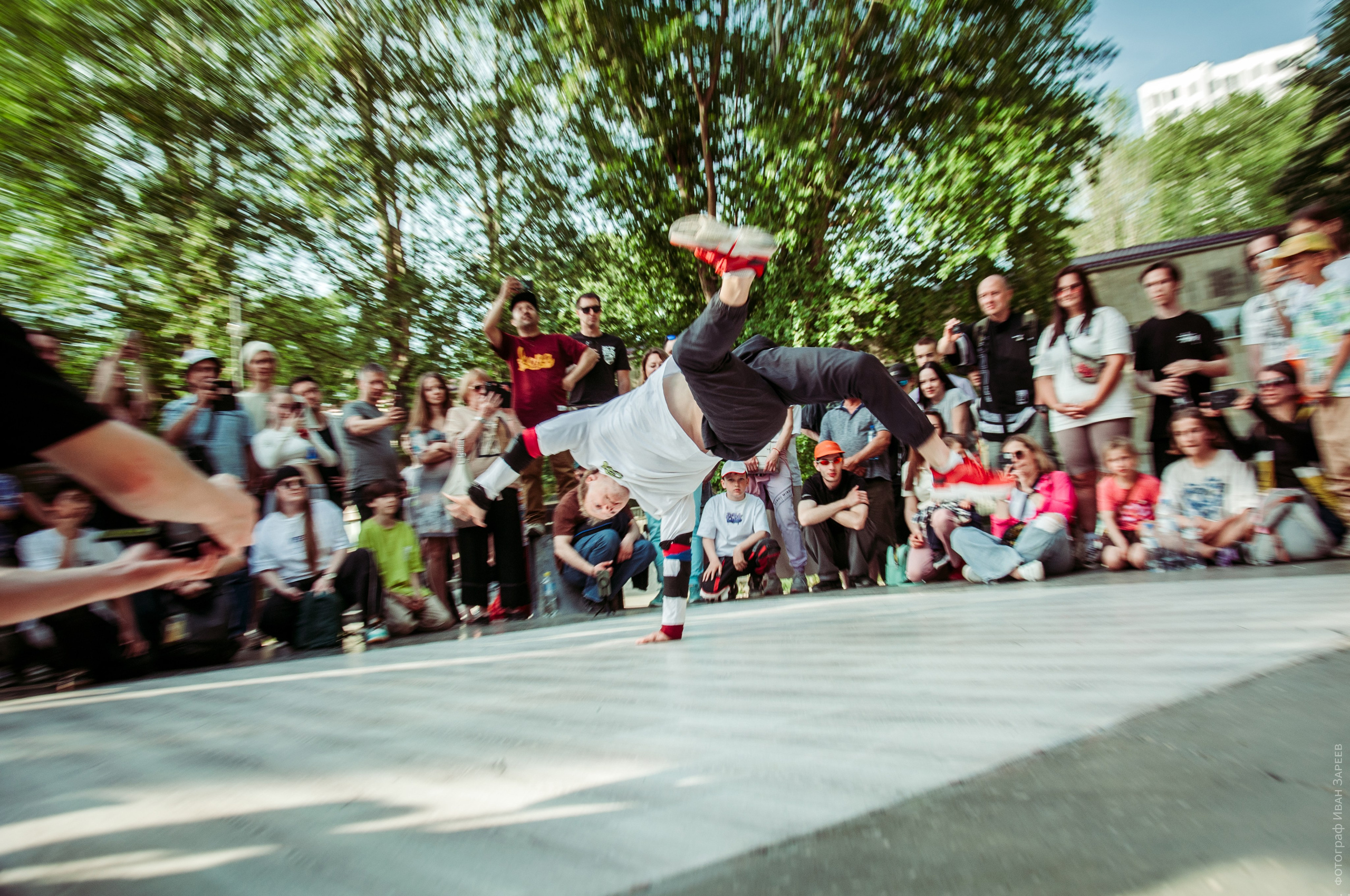 Граффити и брейкинг. Репортажный фотограф в Симферополе Зареев Иван