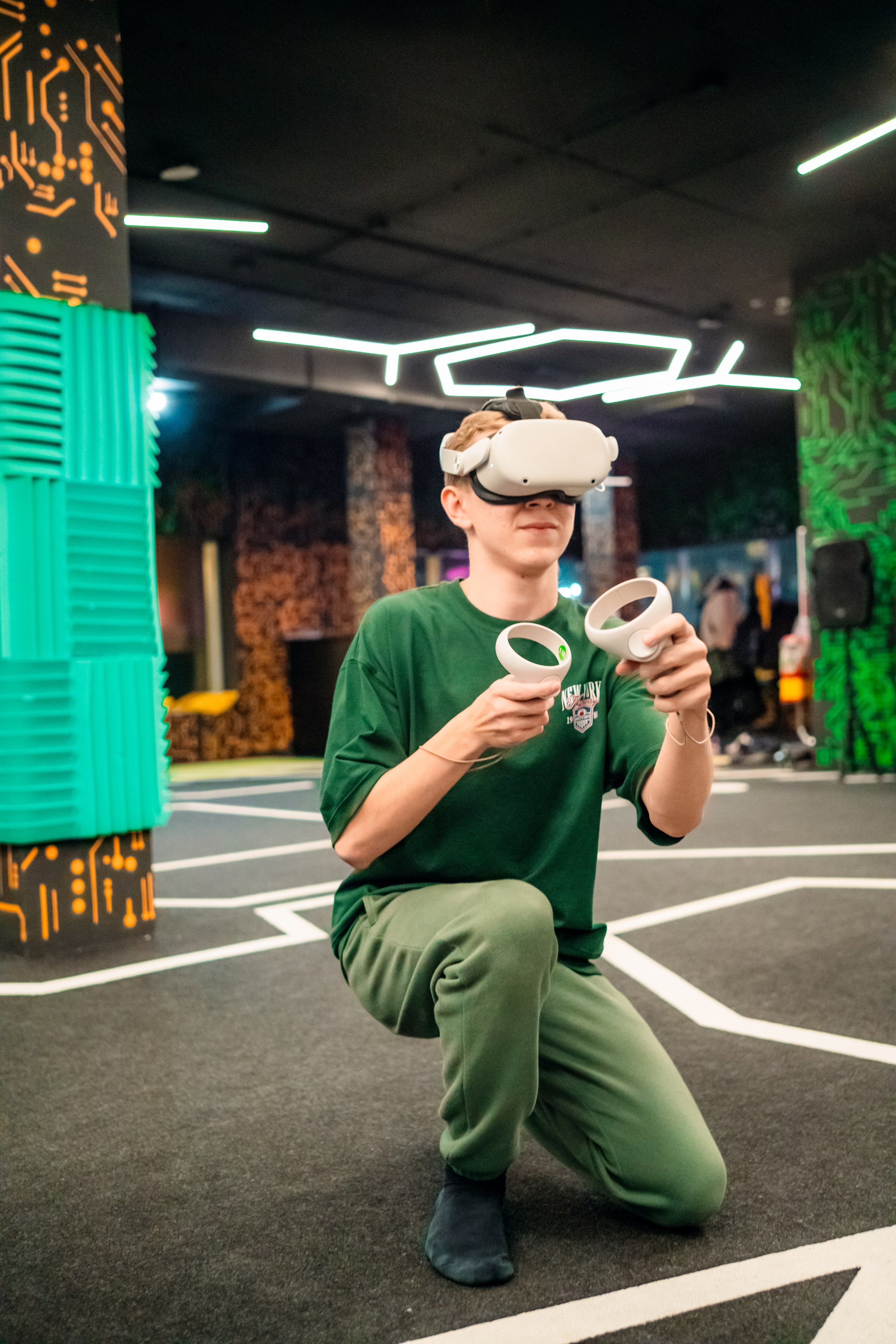 VR (November-December 2024). Felixtones