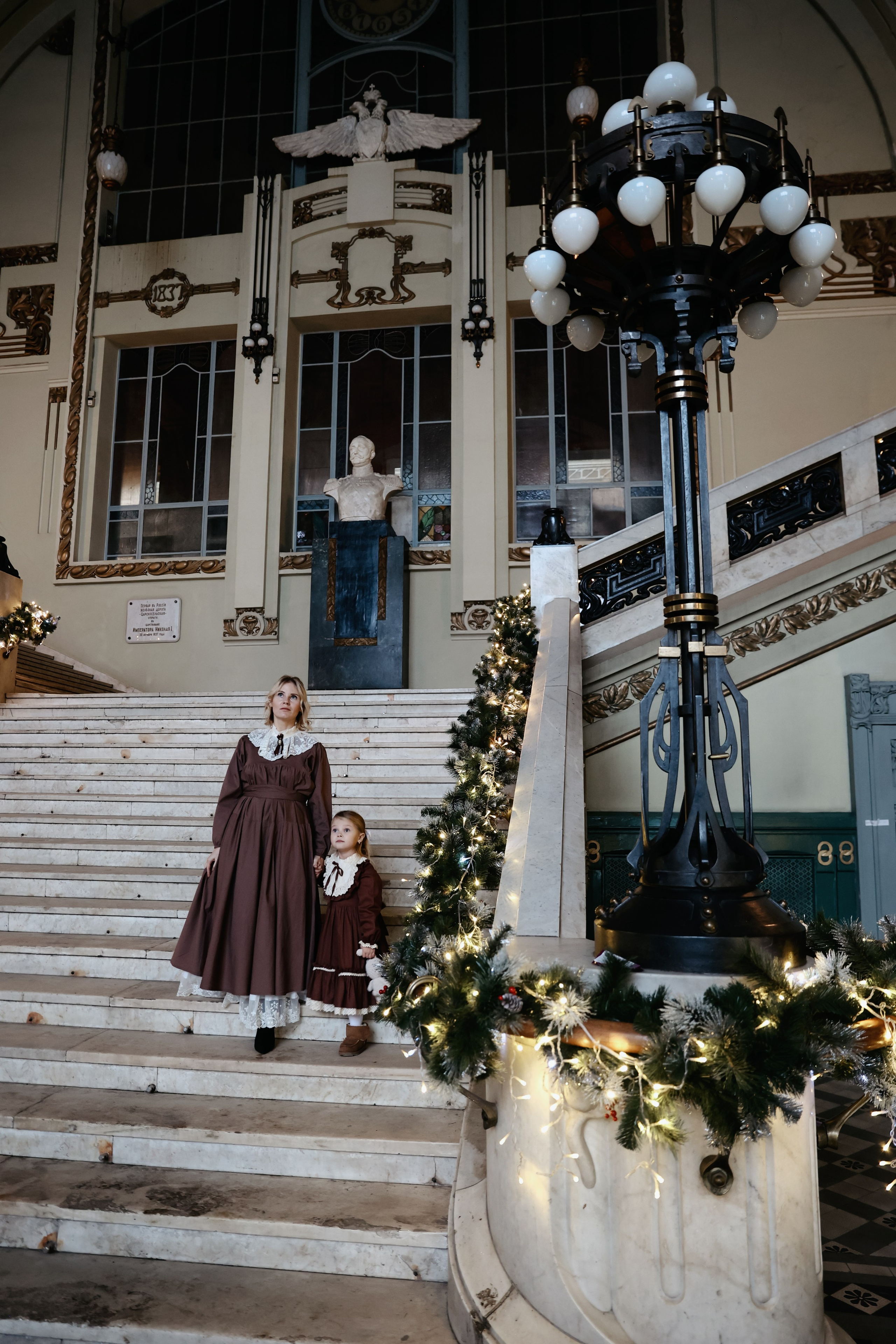 Ретро съемка на Витебском вокзале. Фотограф — Татьяна Кириллова, г. Санкт-Петербург