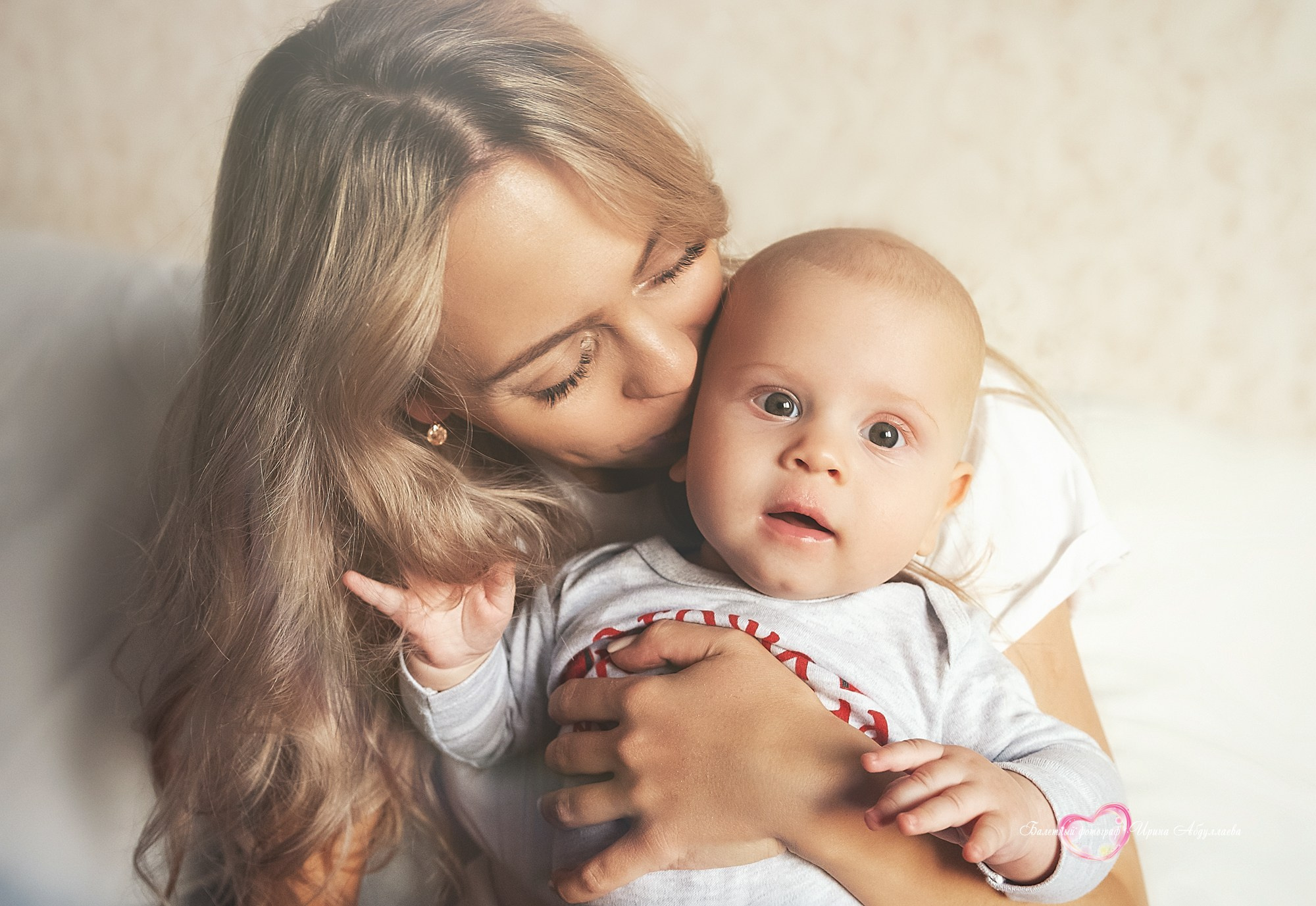 Семейная фотосессия Мирон 5 мес