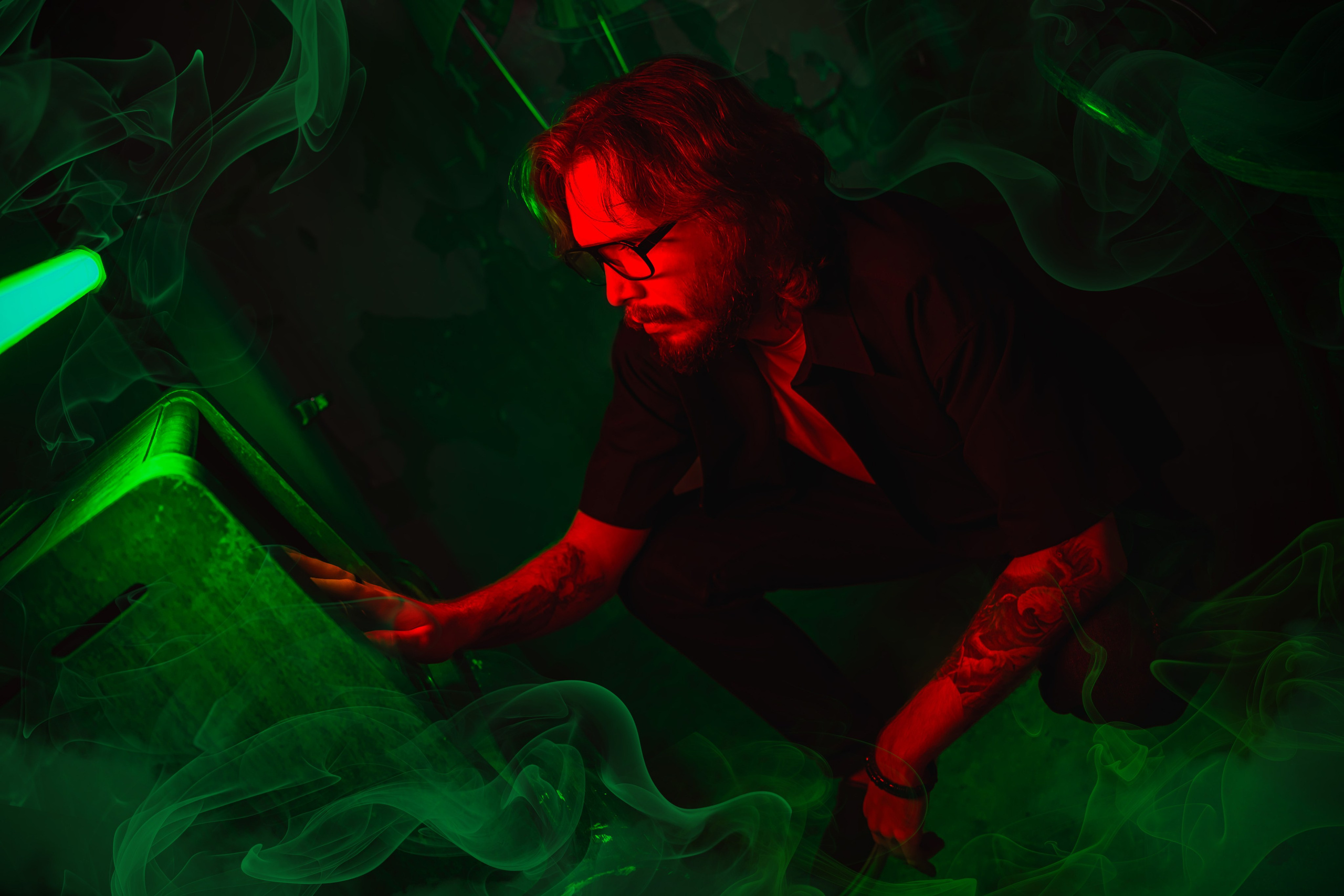 Мрак в неоновых лучах. Репортажный фотограф Анастасия Рубцова