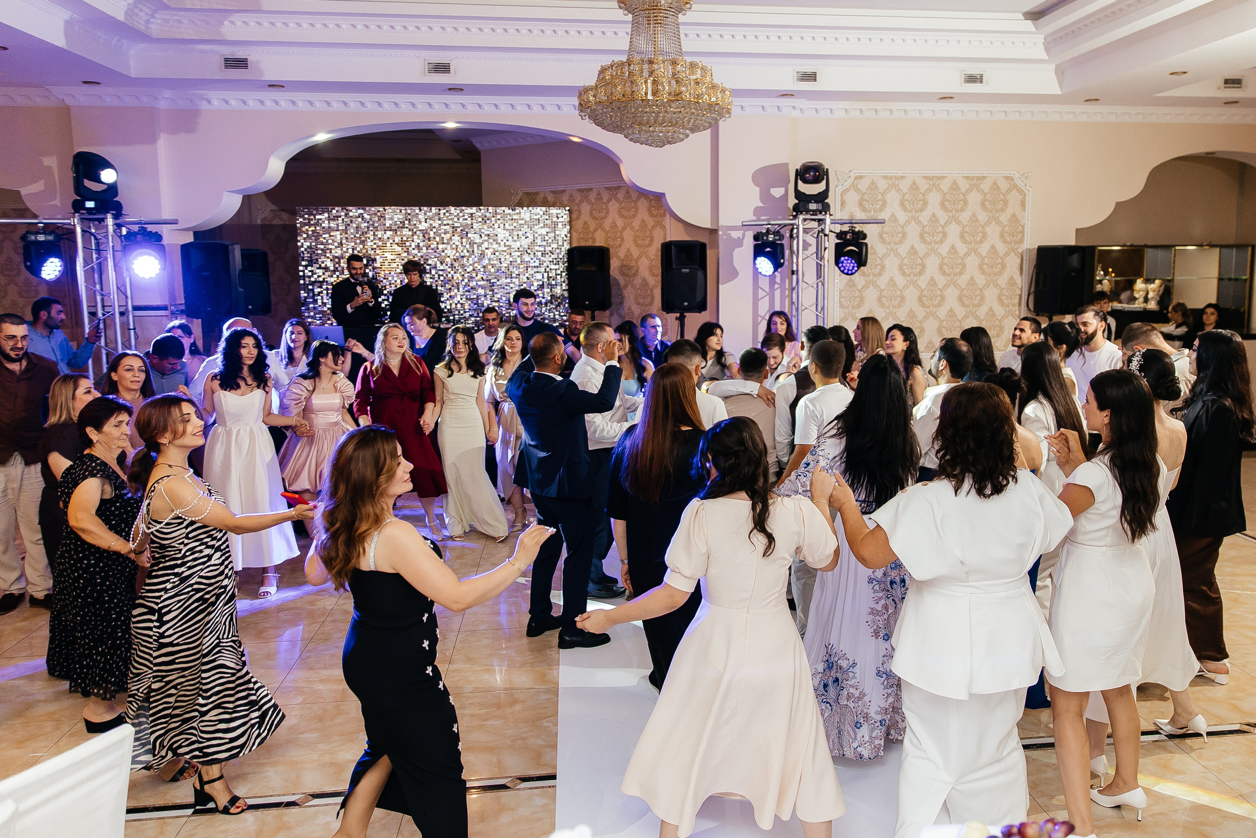 Сетрак и Марианна. Фотограф в Красноярске Надежда Воскресенская