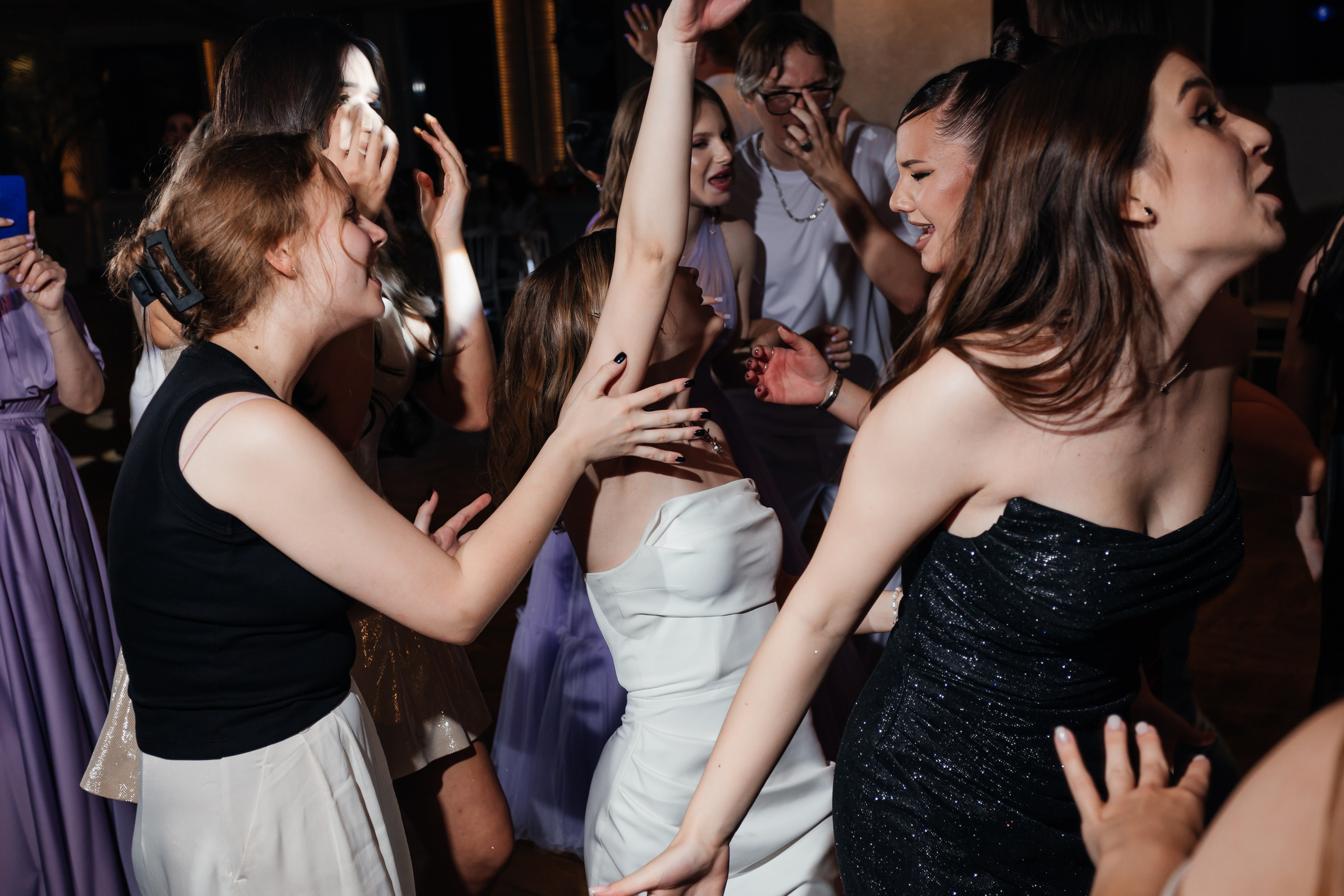 Выпускной 11 «А». Школа № 42. Свадебный фотограф в Краснодаре Николай Крауз