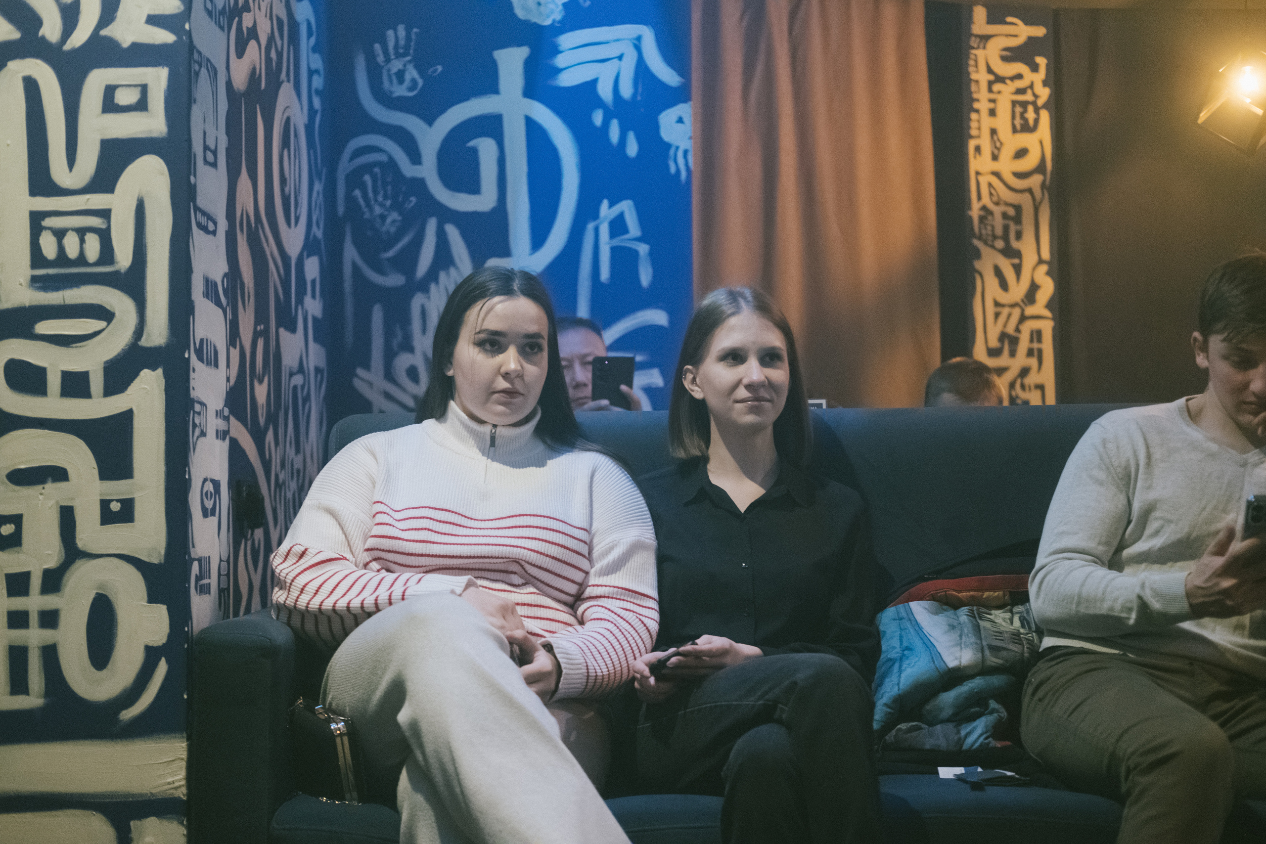 Концерт в кальянной Мистери. Фотограф в Иркутске Анна Мирошникова