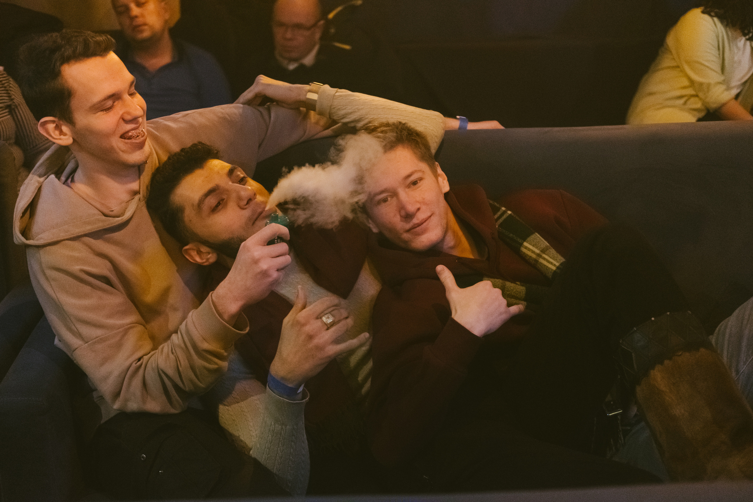 Концерт в кальянной Мистери. Фотограф в Иркутске Анна Мирошникова