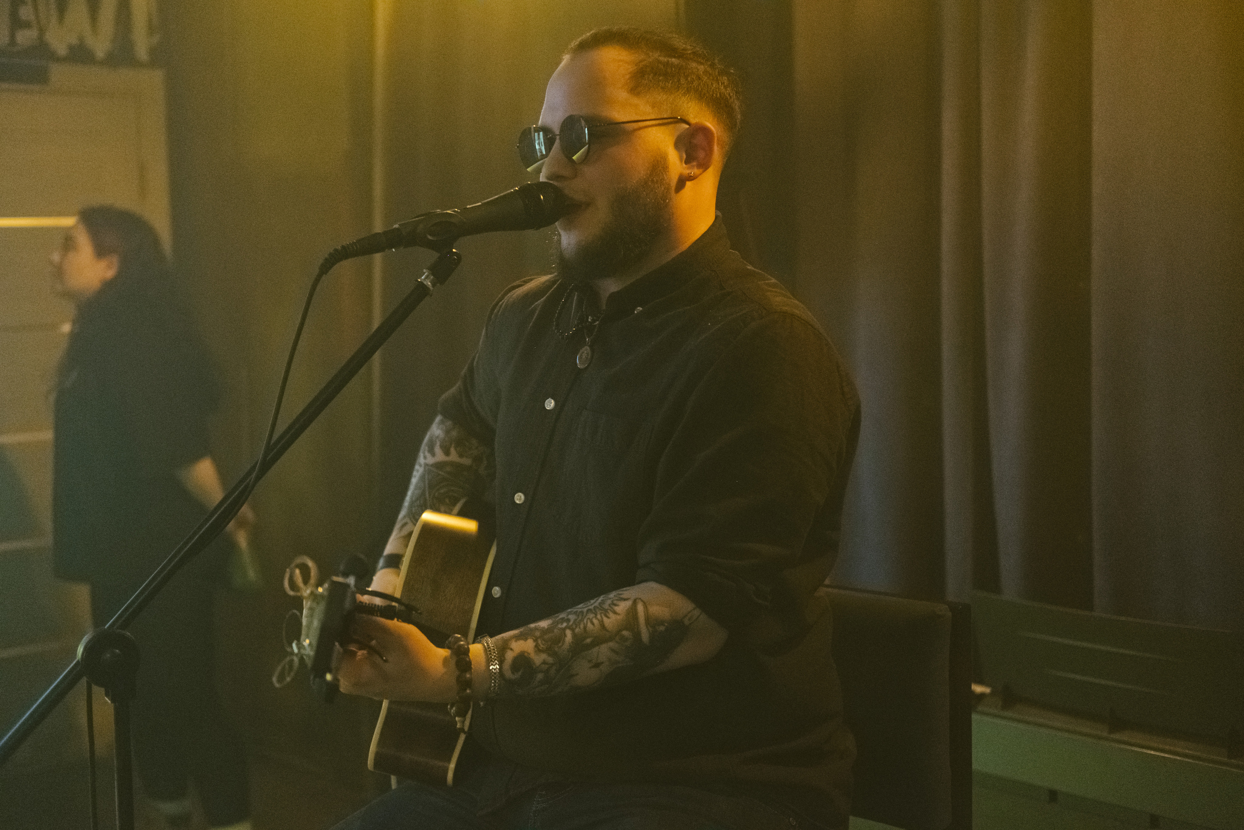 Концерт в кальянной Мистери. Фотограф в Иркутске Анна Мирошникова