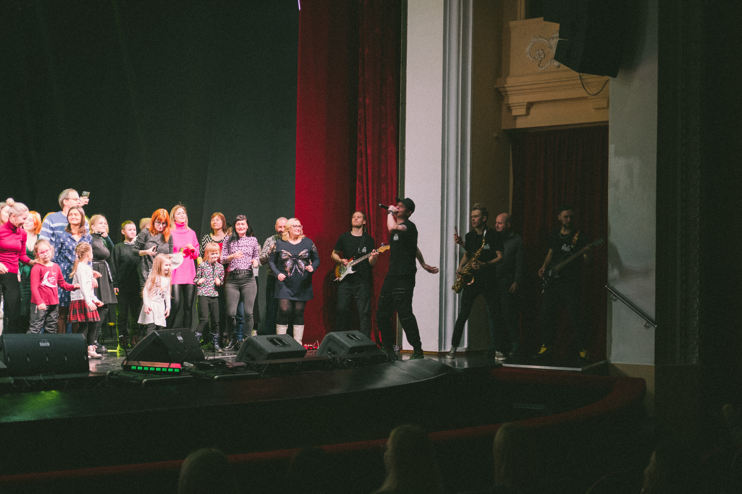 Концерт музыкальной группы. Фотограф в Иркутске Анна Мирошникова