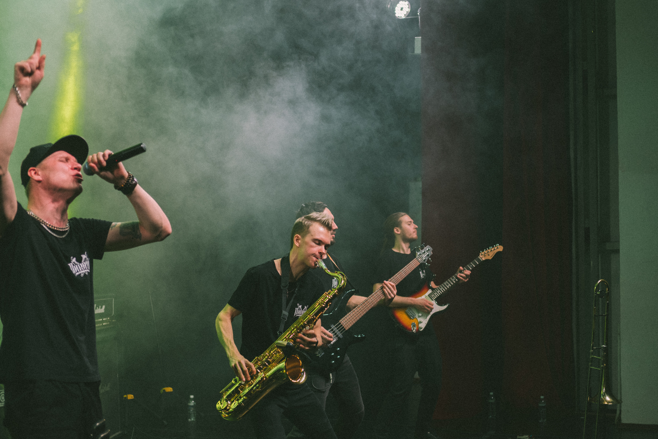 Концерт музыкальной группы. Фотограф в Иркутске Анна Мирошникова