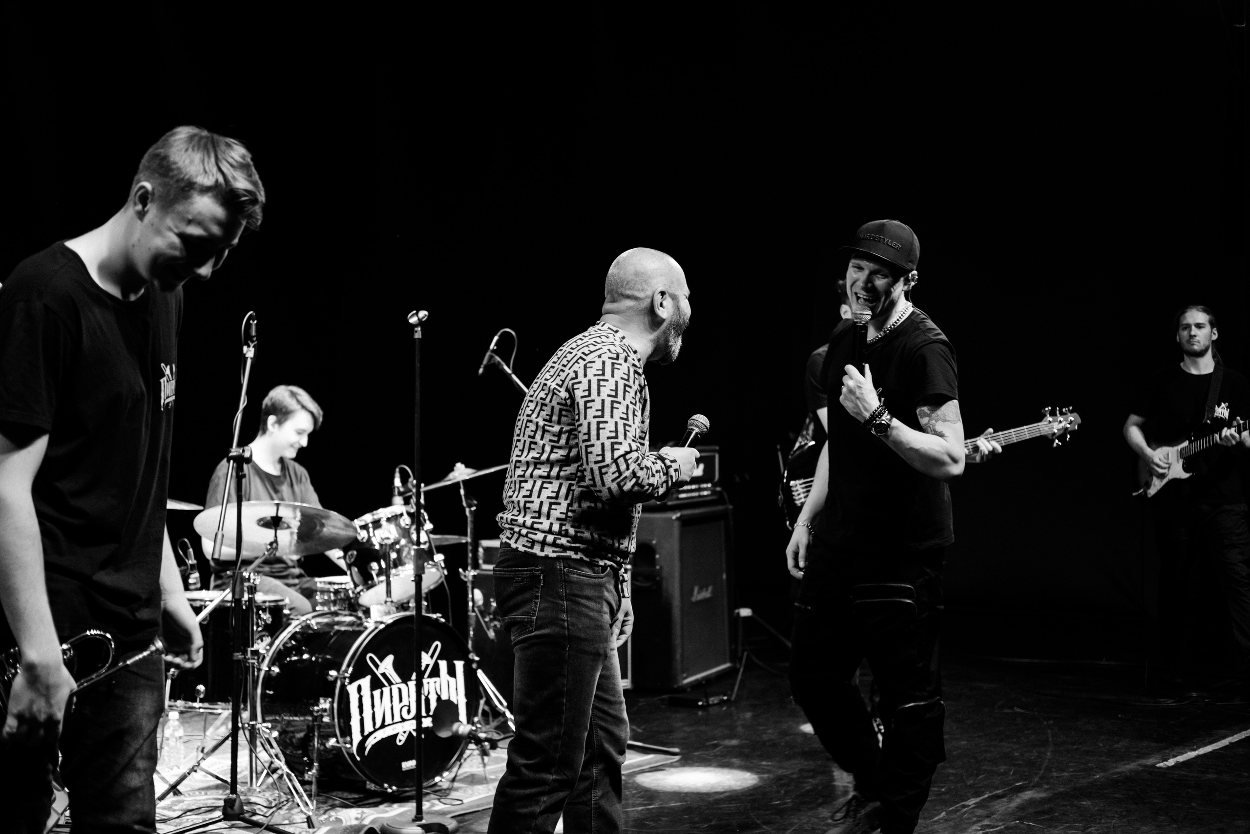 Концерт музыкальной группы. Фотограф в Иркутске Анна Мирошникова