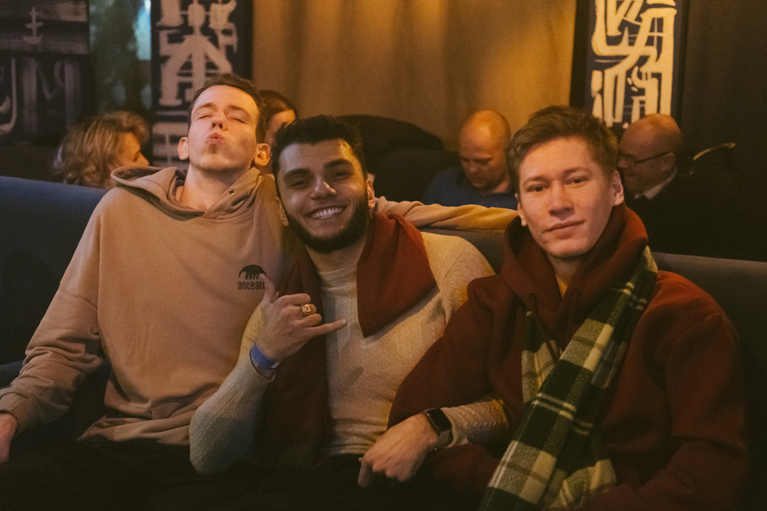 Концерт в кальянной Мистери. Фотограф в Иркутске Анна Мирошникова