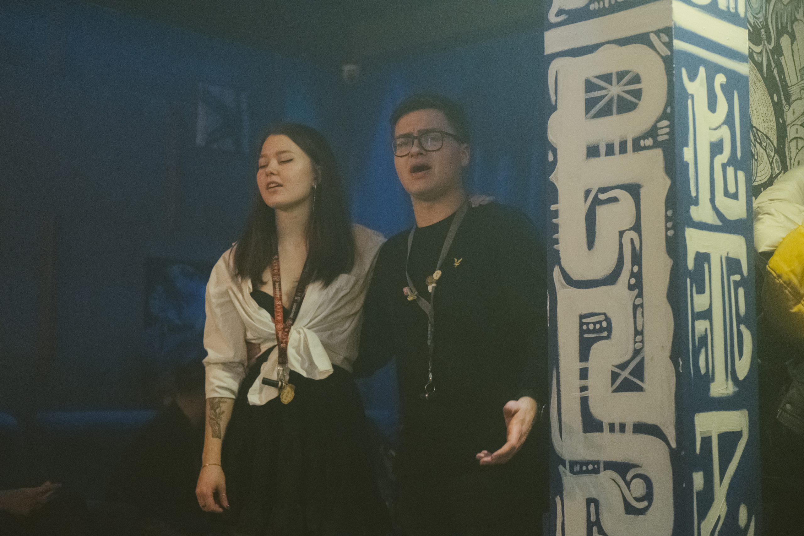 Концерт в кальянной Мистери. Фотограф в Иркутске Анна Мирошникова