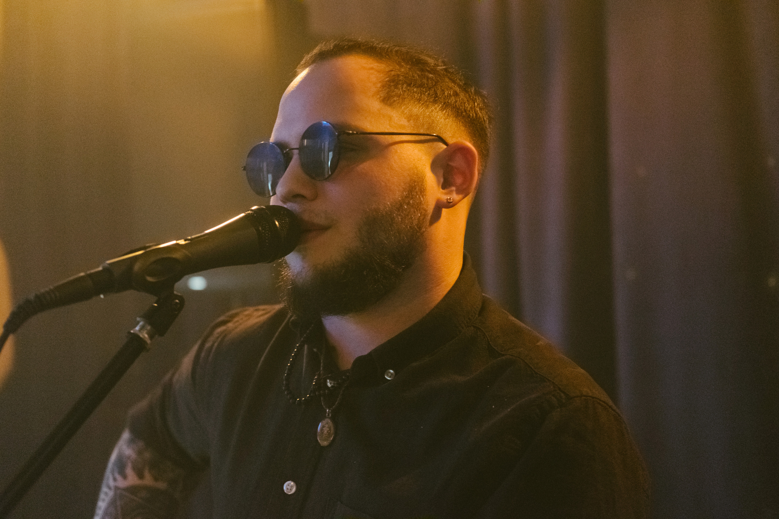 Концерт в кальянной Мистери. Фотограф в Иркутске Анна Мирошникова