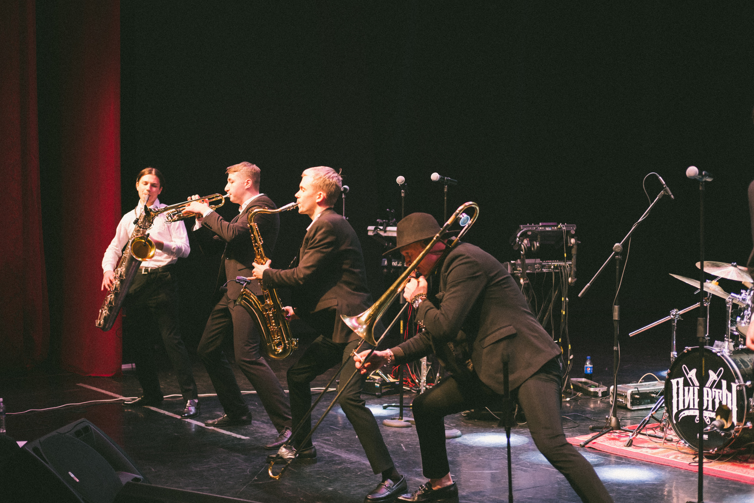 Концерт музыкальной группы. Фотограф в Иркутске Анна Мирошникова