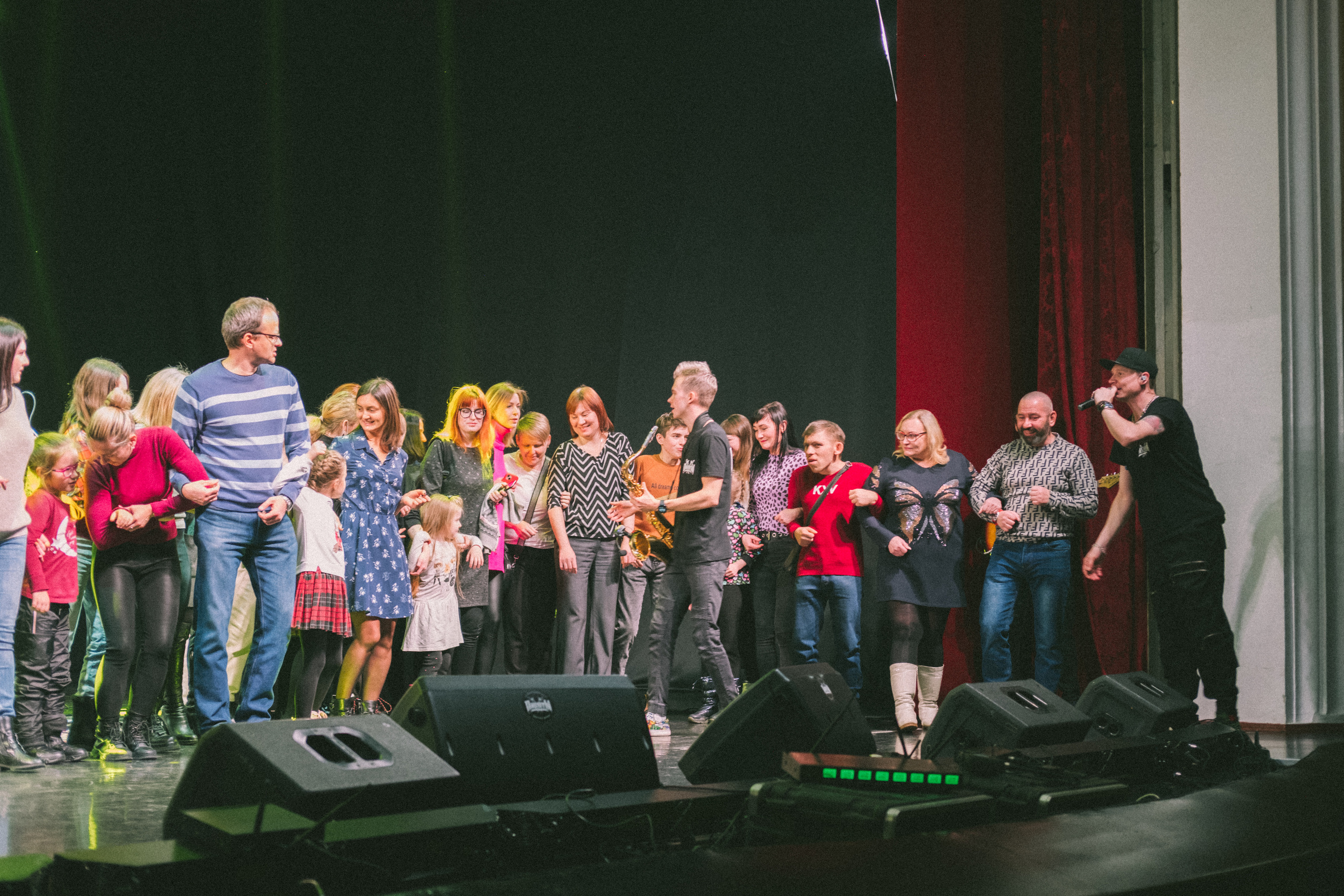 Концерт музыкальной группы. Фотограф в Иркутске Анна Мирошникова
