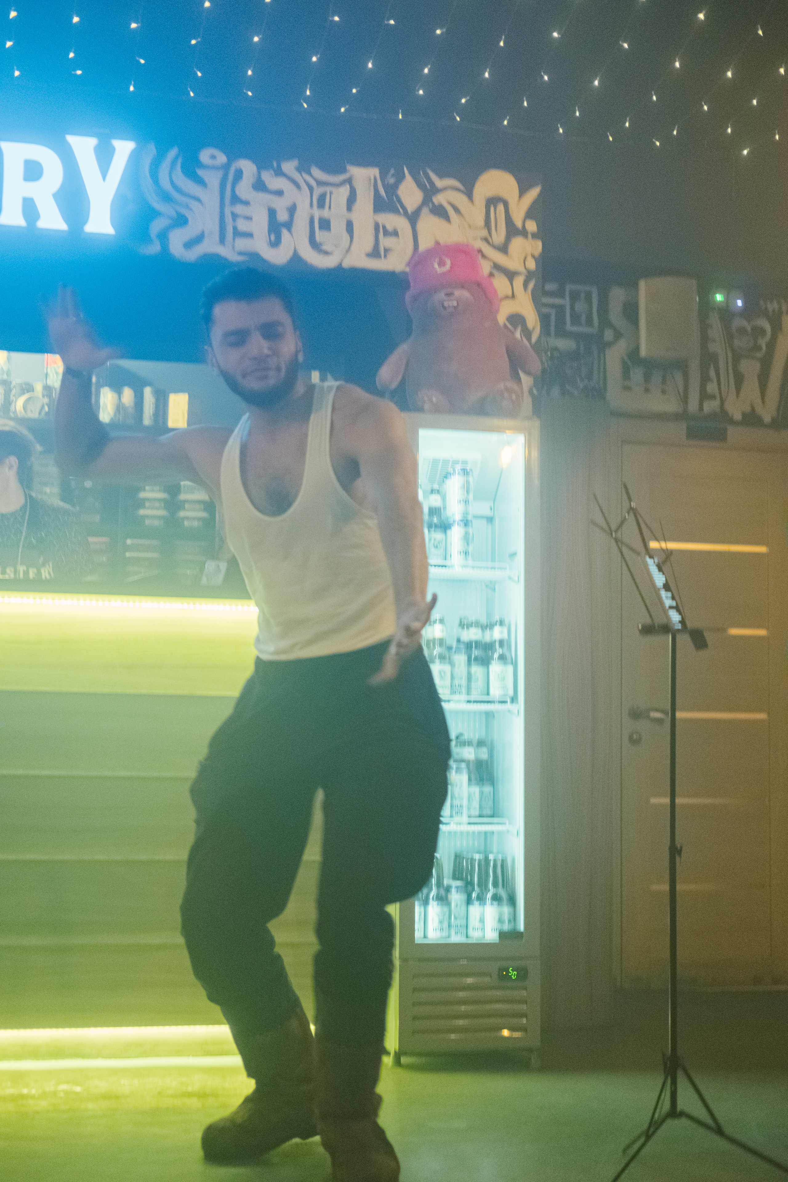 Концерт в кальянной Мистери. Фотограф в Иркутске Анна Мирошникова