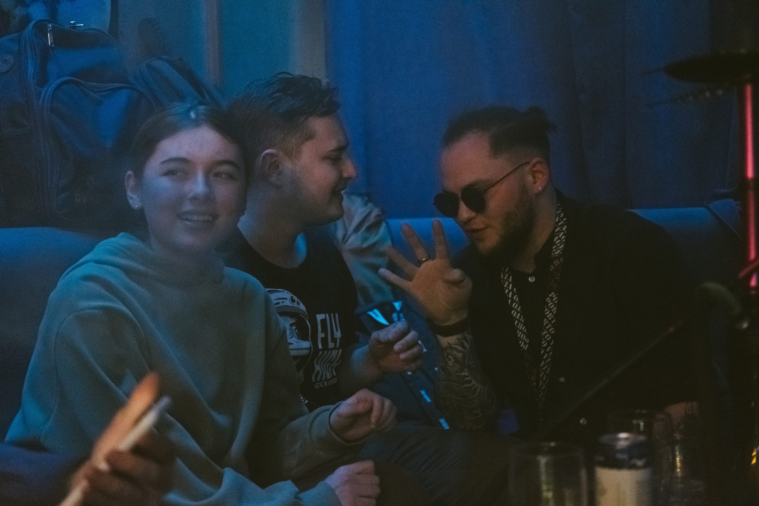 Концерт в кальянной Мистери. Фотограф в Иркутске Анна Мирошникова