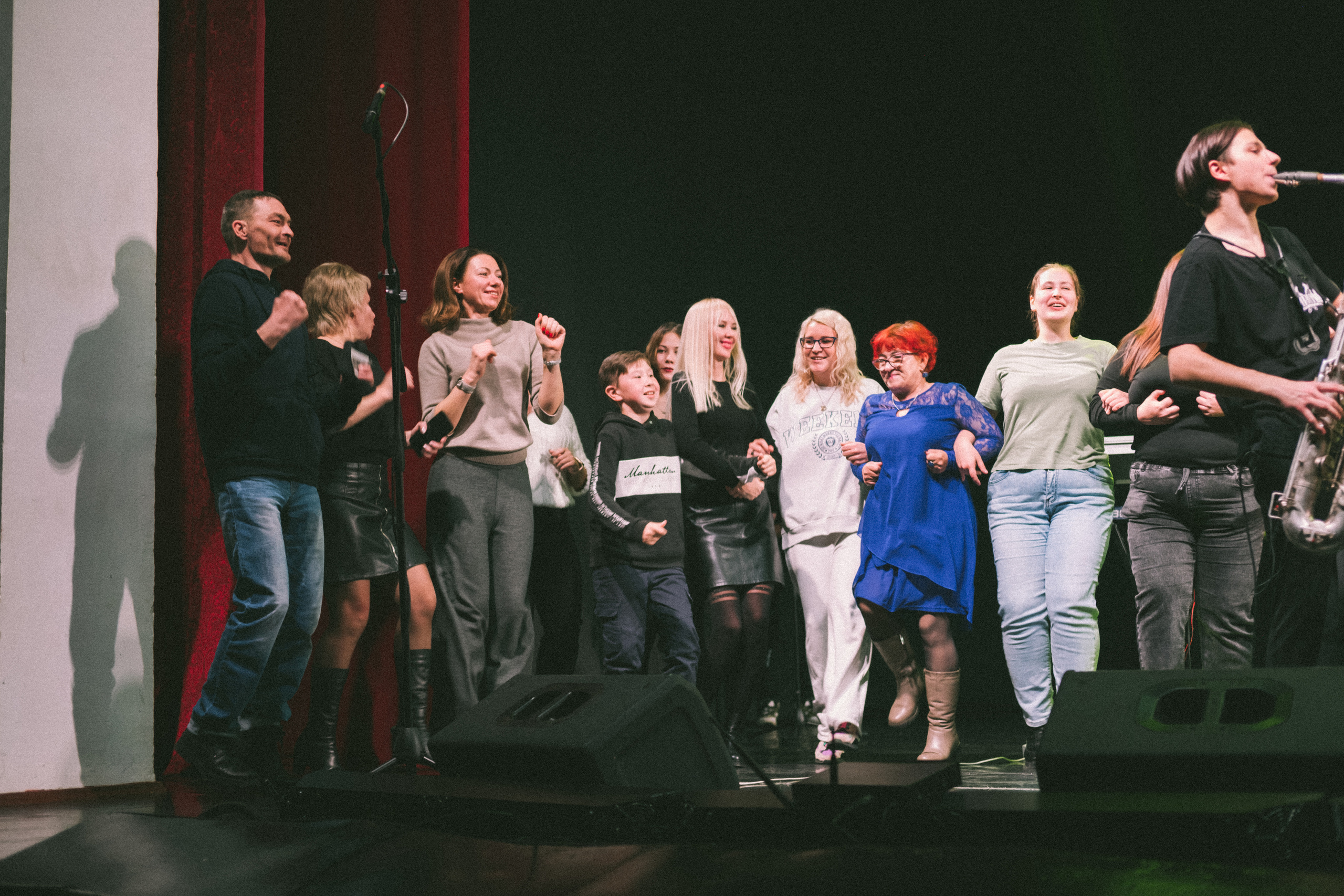 Концерт музыкальной группы. Фотограф в Иркутске Анна Мирошникова