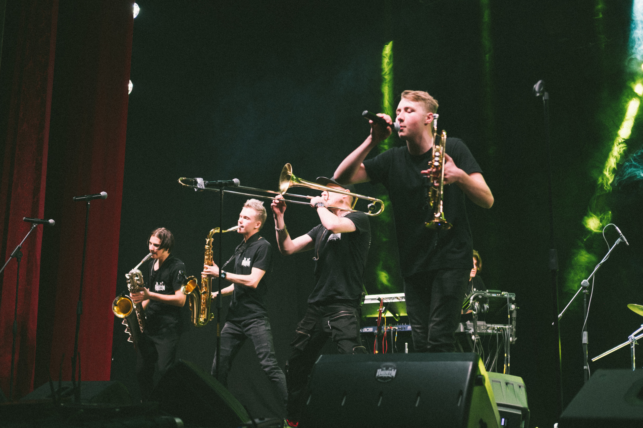 Концерт музыкальной группы. Фотограф в Иркутске Анна Мирошникова