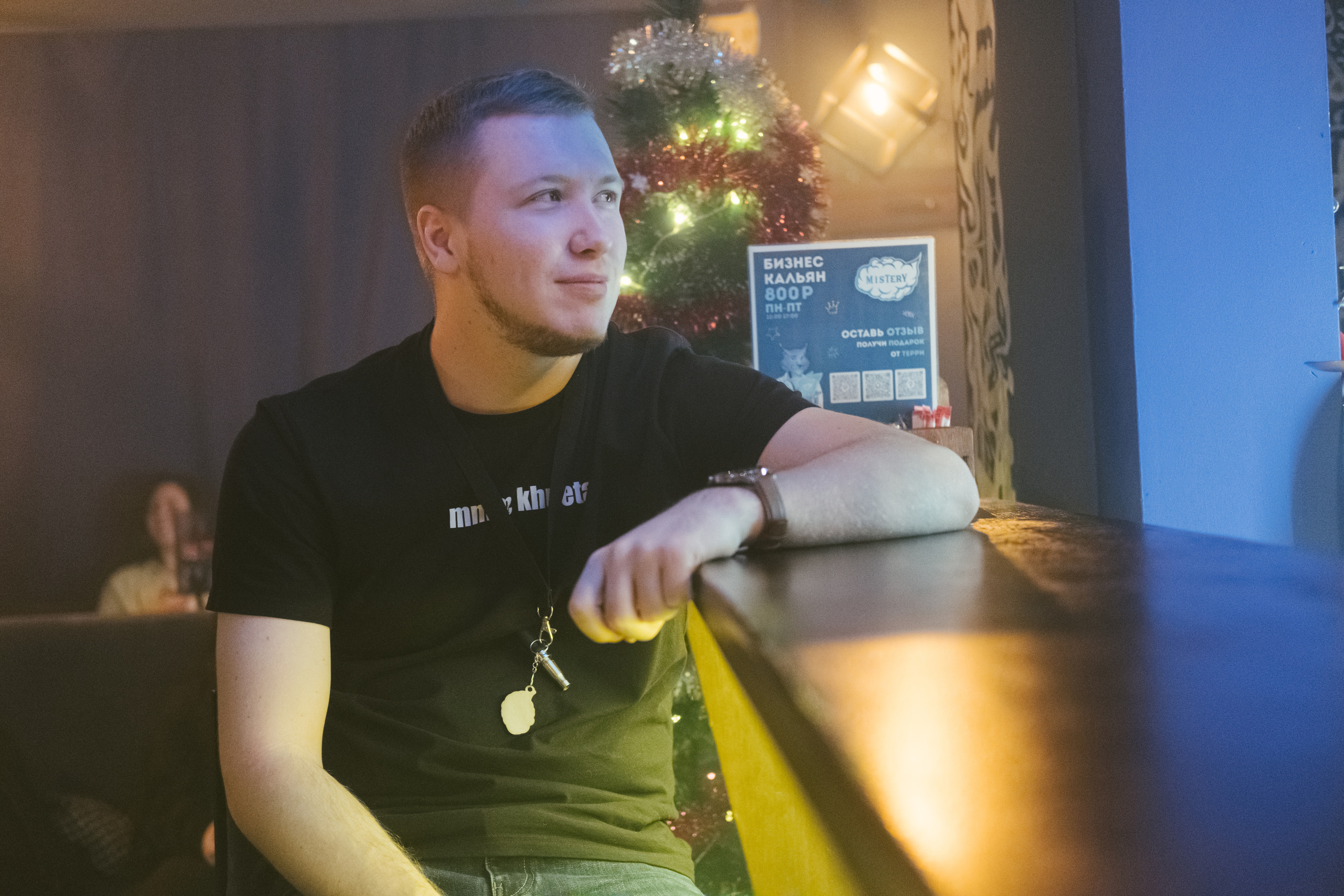 Концерт в кальянной Мистери. Фотограф в Иркутске Анна Мирошникова