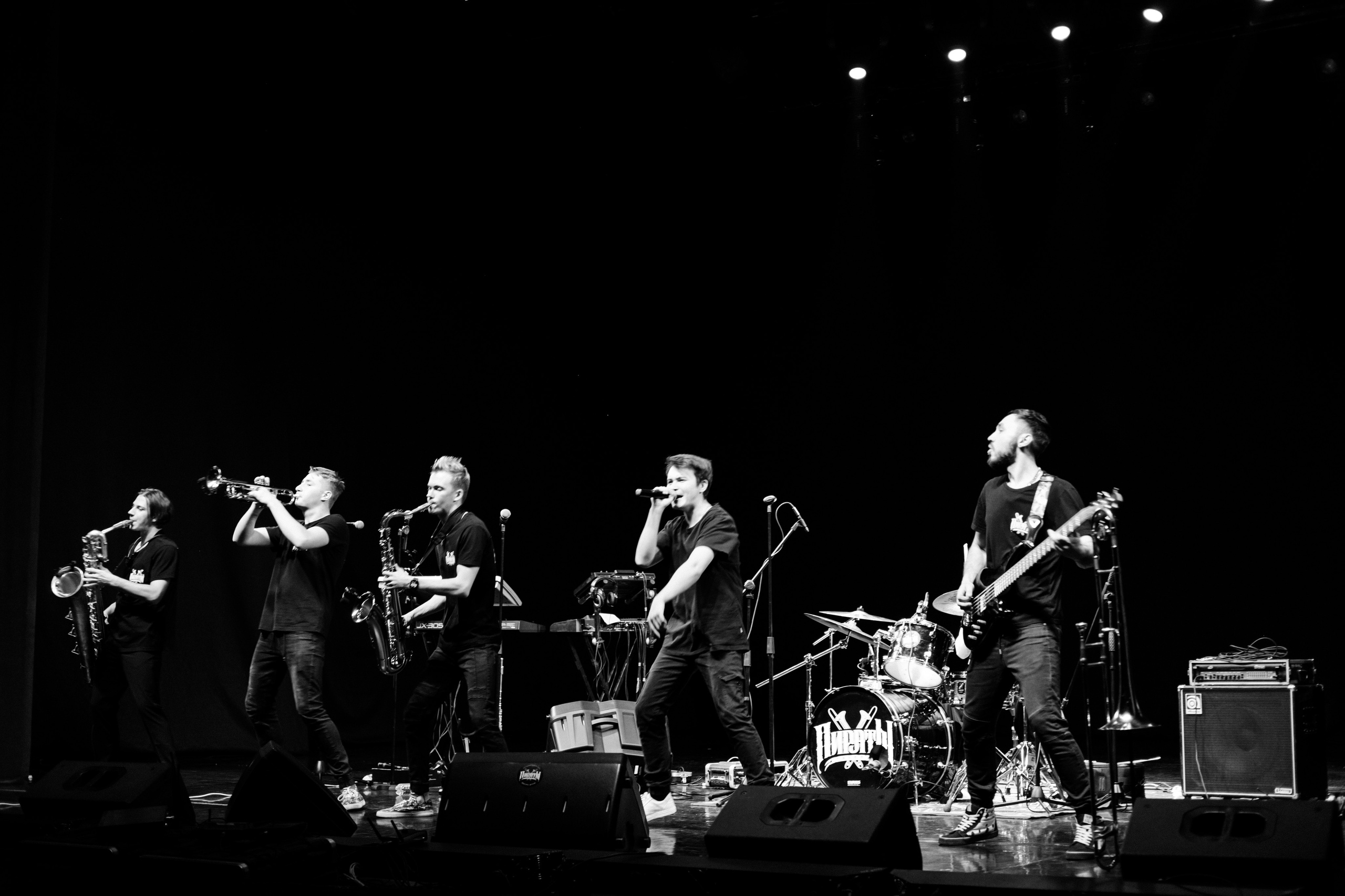 Концерт музыкальной группы. Фотограф в Иркутске Анна Мирошникова