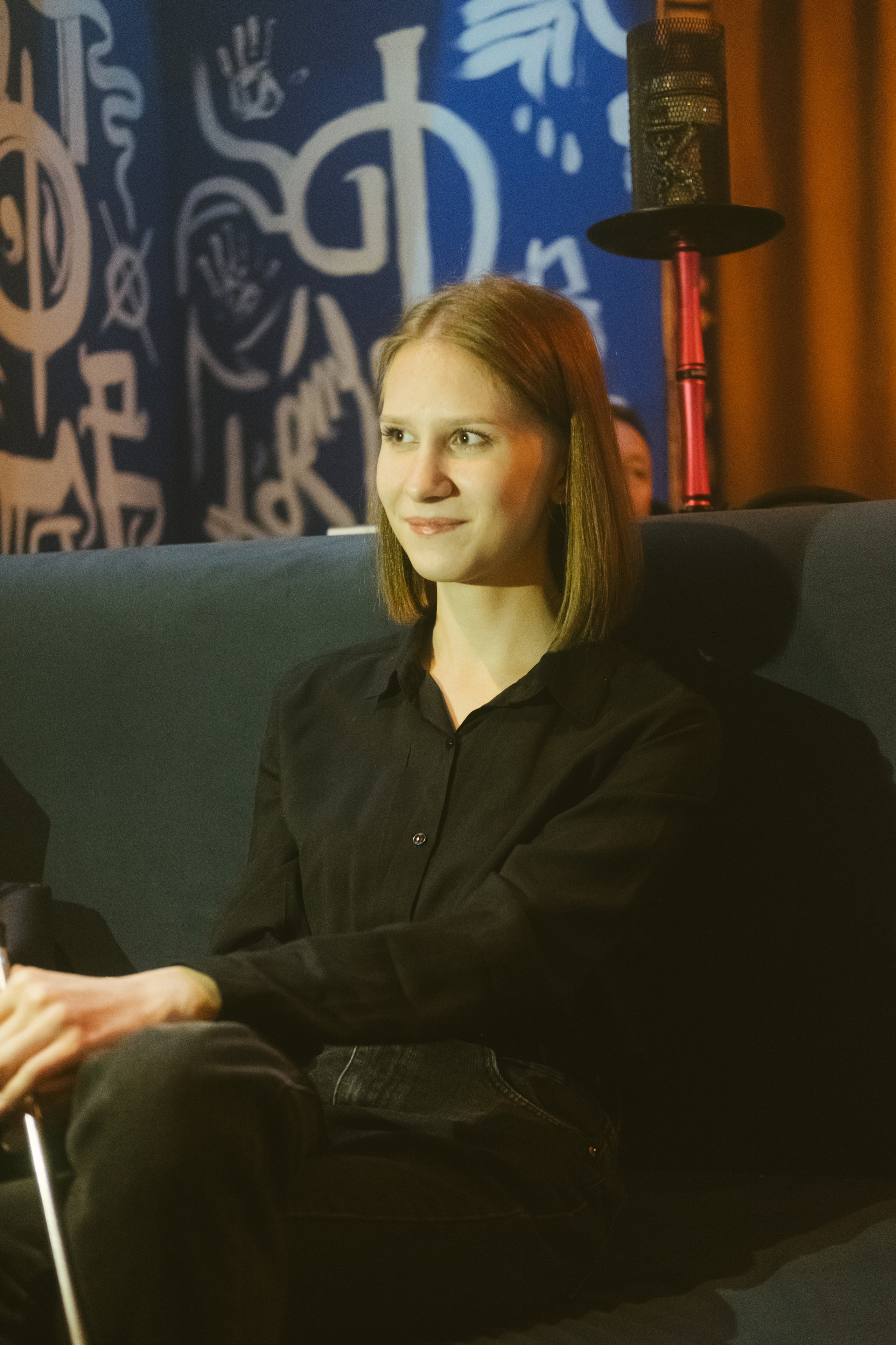 Концерт в кальянной Мистери. Фотограф в Иркутске Анна Мирошникова