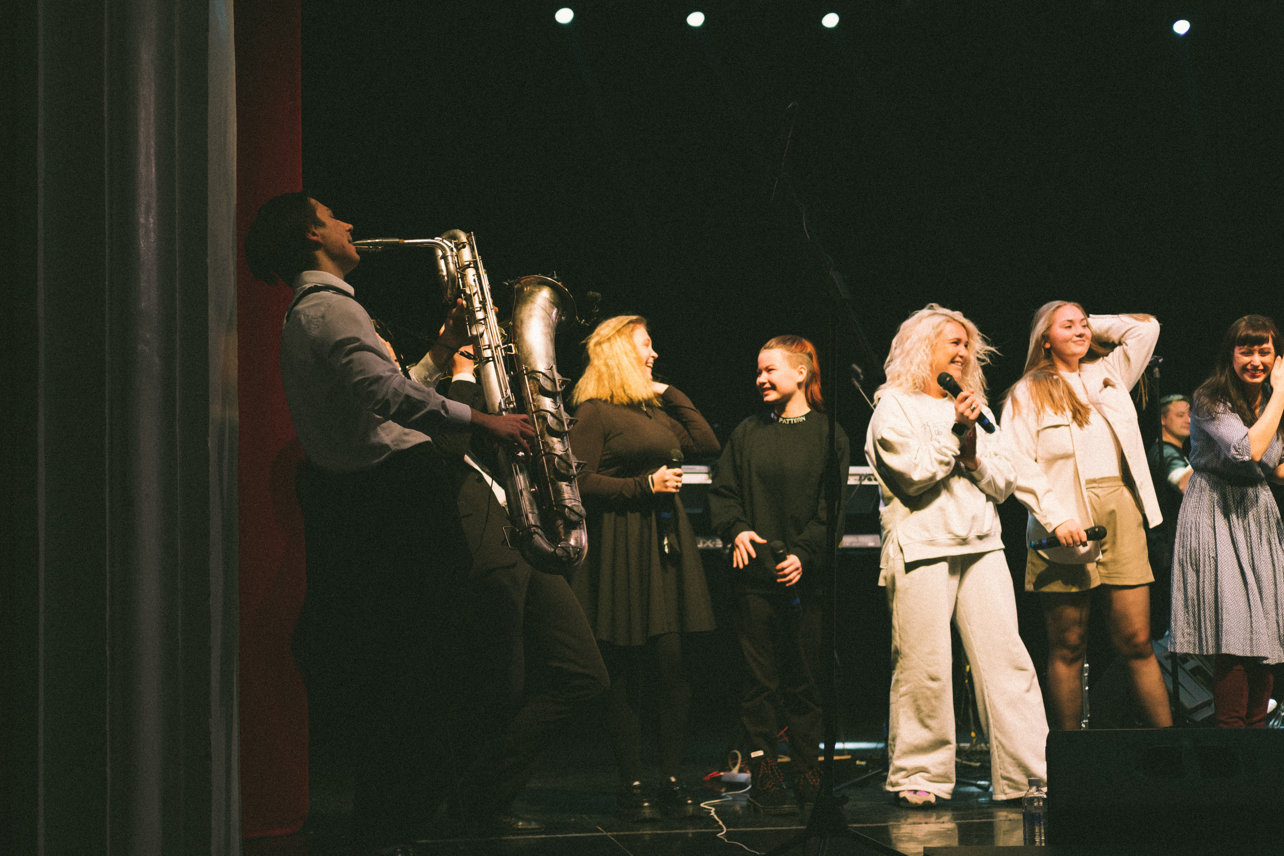 Концерт музыкальной группы. Фотограф в Иркутске Анна Мирошникова