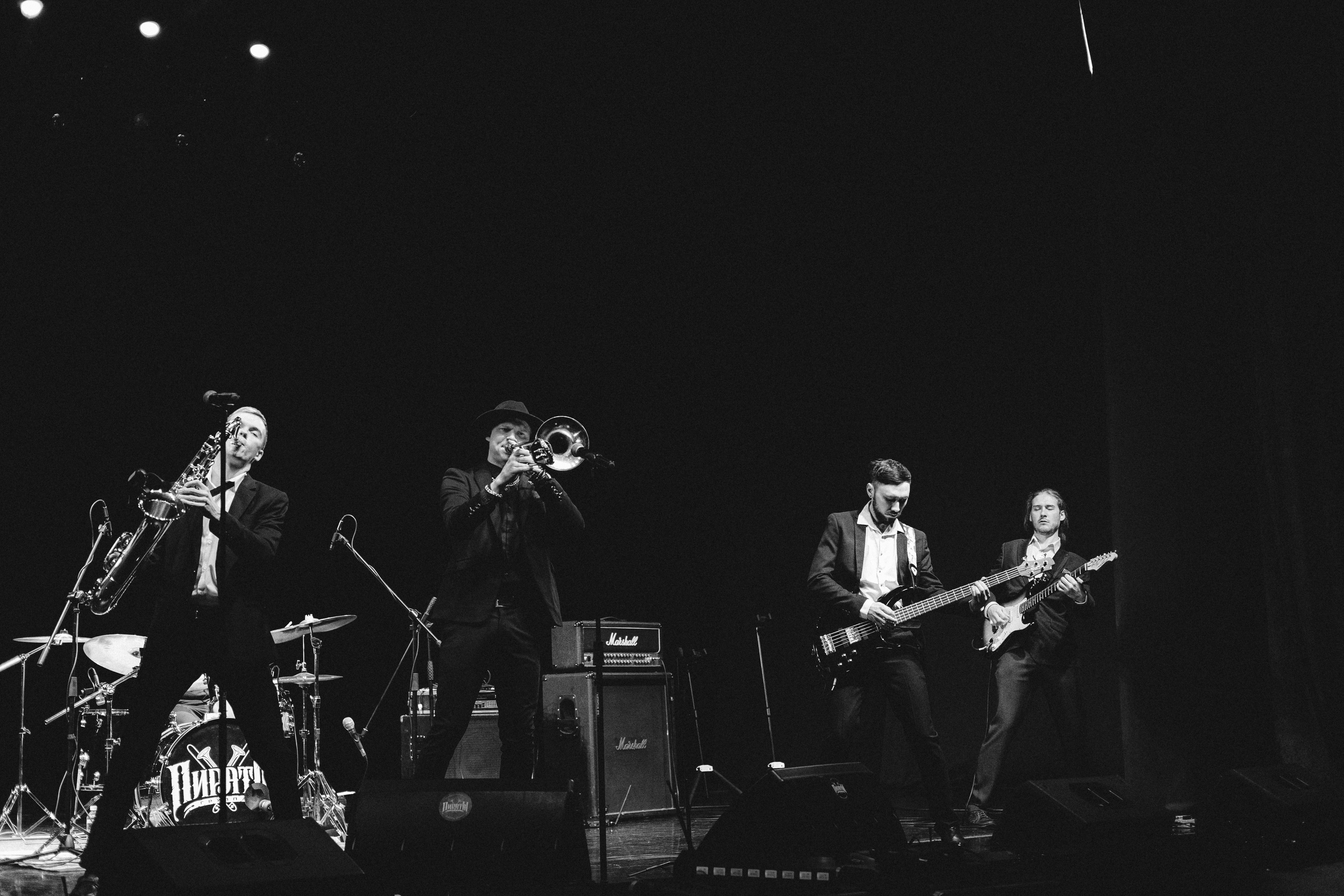 Концерт музыкальной группы. Фотограф в Иркутске Анна Мирошникова