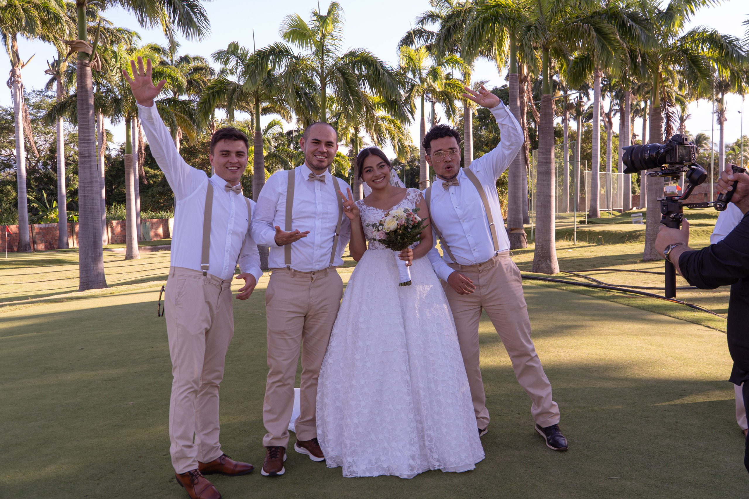 Carola & Gerson. Wedding Photographer in Barcelona and Medellin