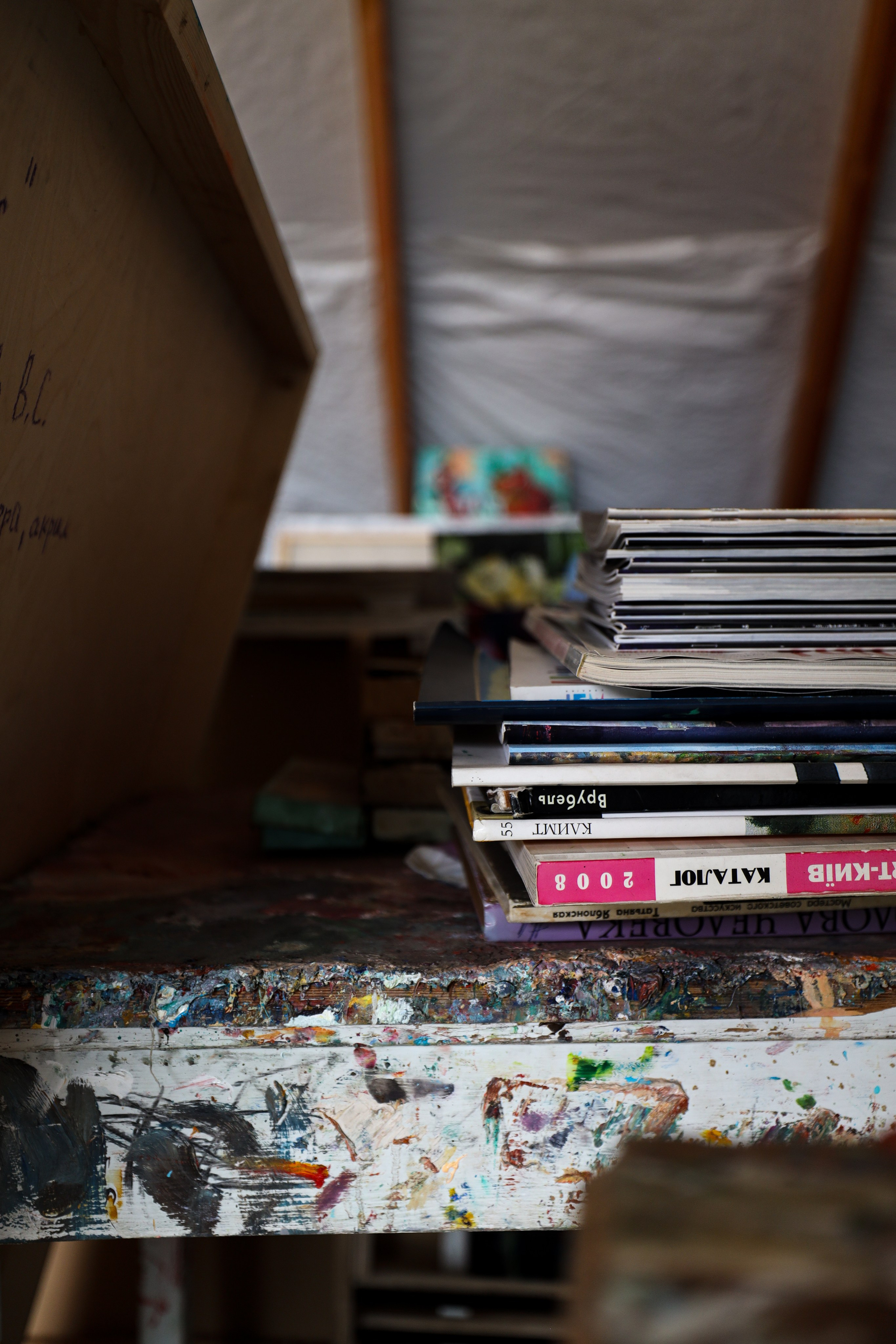 Художники Ренат Рамазанов и Александра Сырбу. Дженбаз Павел — фотограф в Ялте