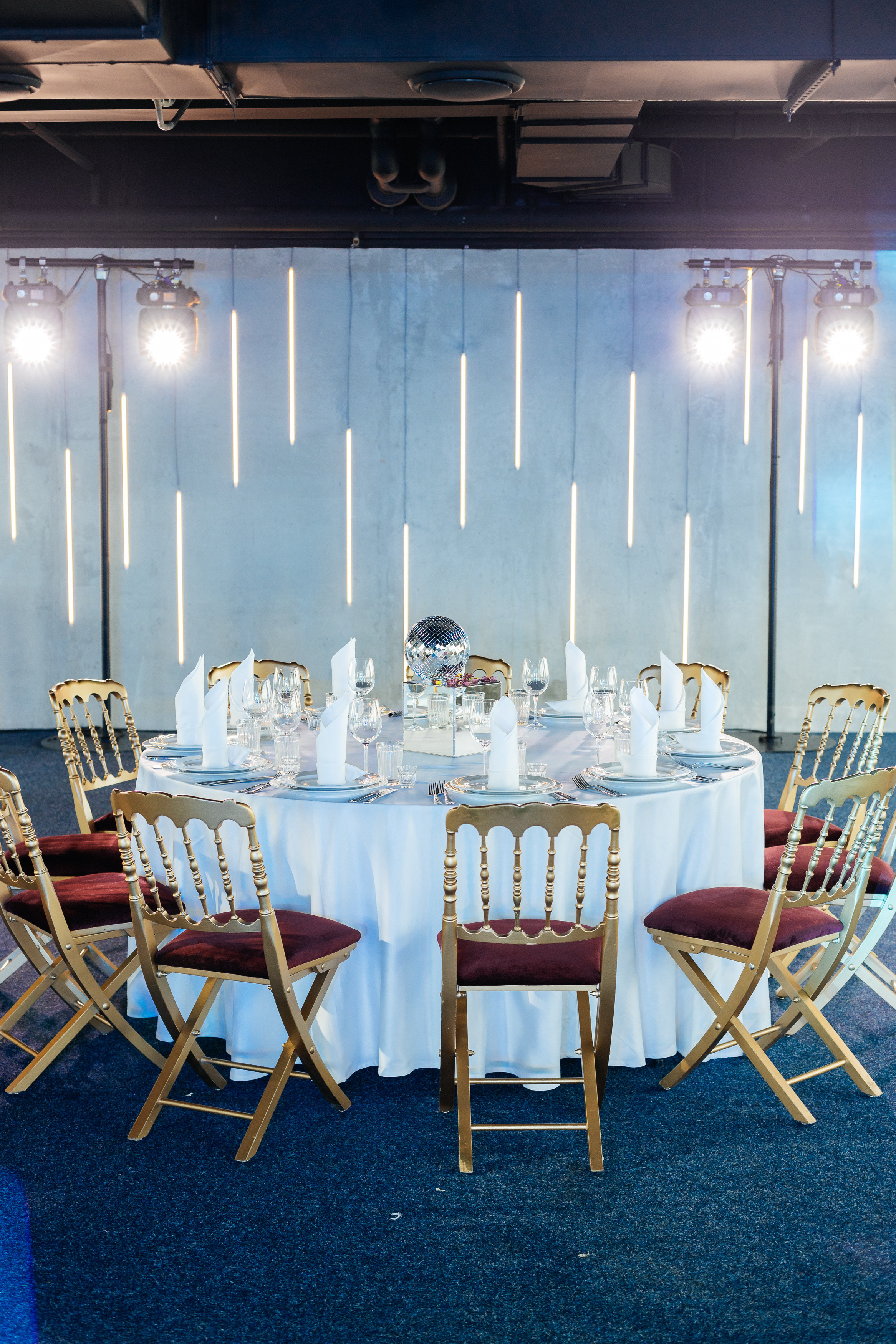 Backstage на вечеринке 90's в Moscow City. Свадебный и портретный фотограф в Королёве Сергей Чихарев