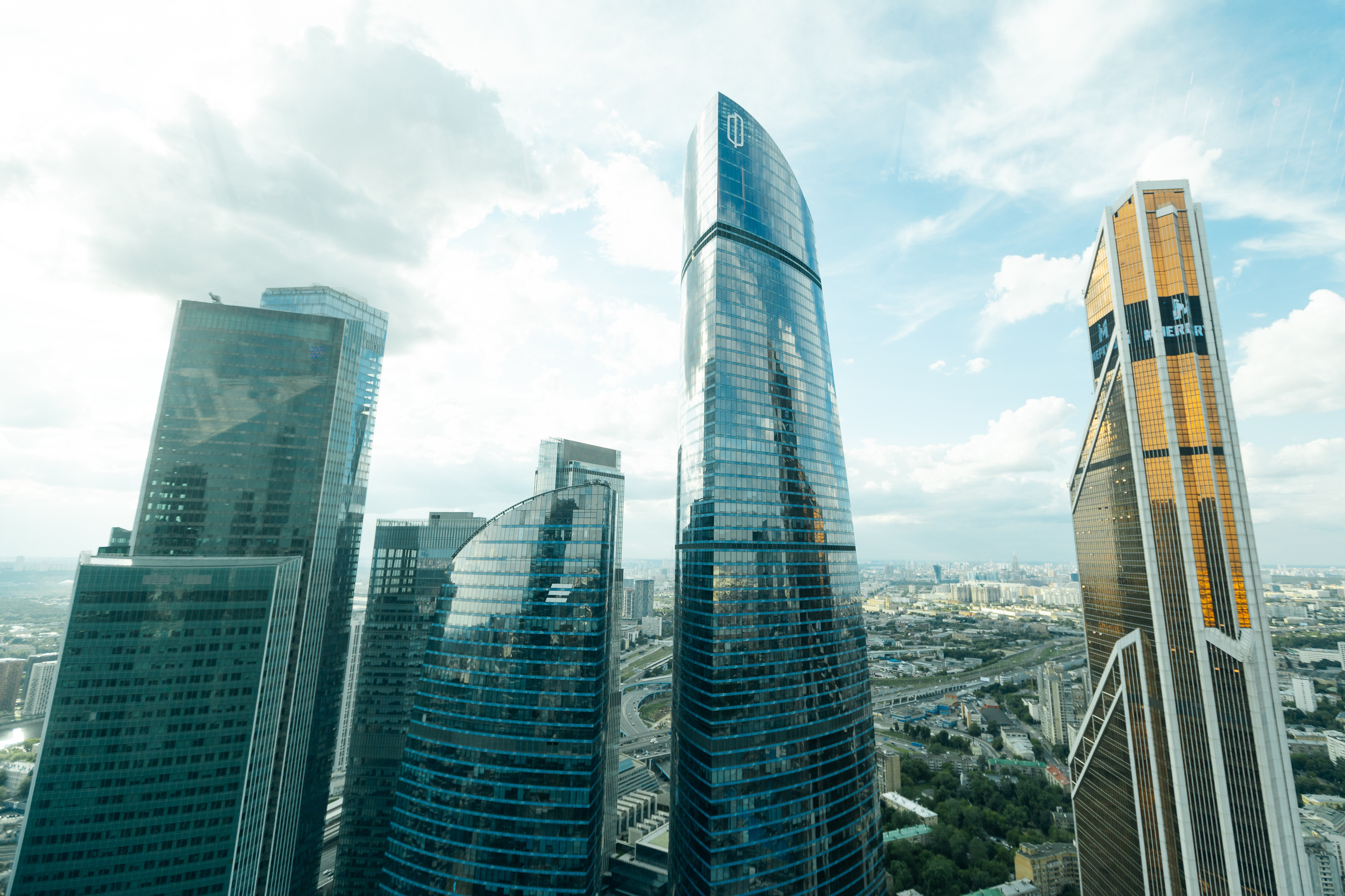 Backstage на вечеринке 90's в Moscow City. Свадебный и портретный фотограф в Королёве Сергей Чихарев