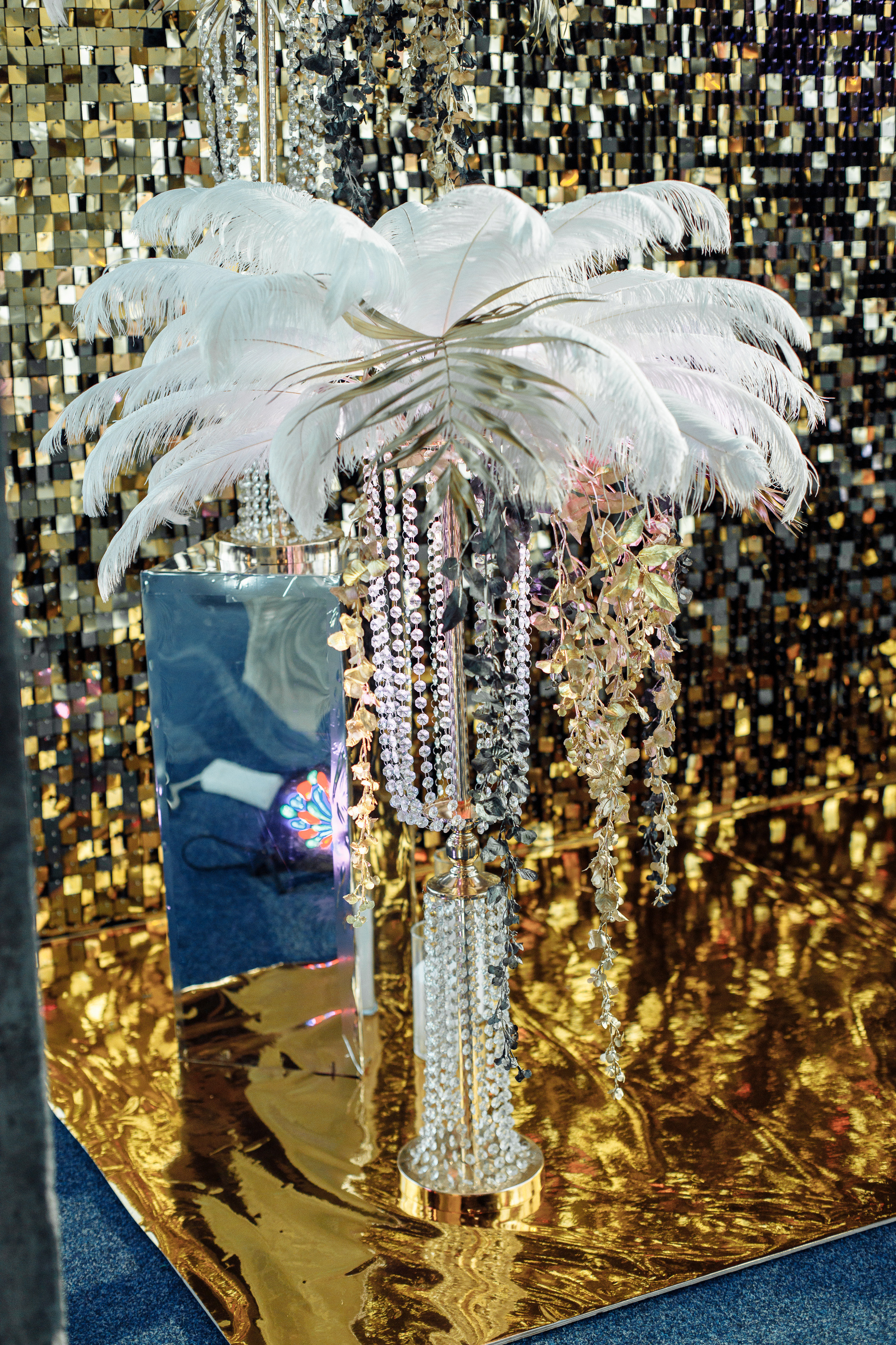 Backstage на вечеринке 90's в Moscow City. Свадебный и портретный фотограф в Королёве Сергей Чихарев