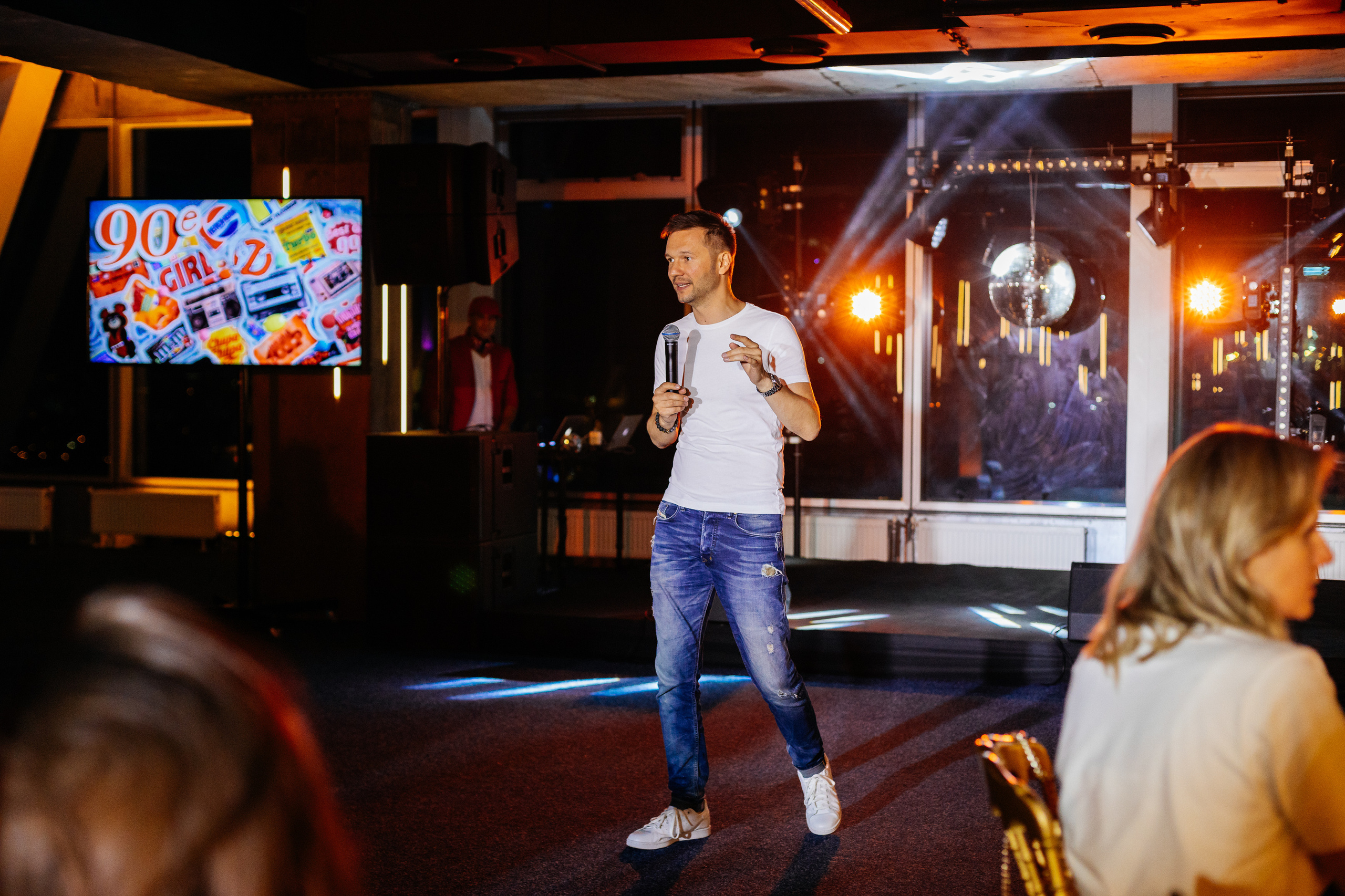 Backstage на вечеринке 90's в Moscow City. Свадебный и портретный фотограф в Королёве Сергей Чихарев