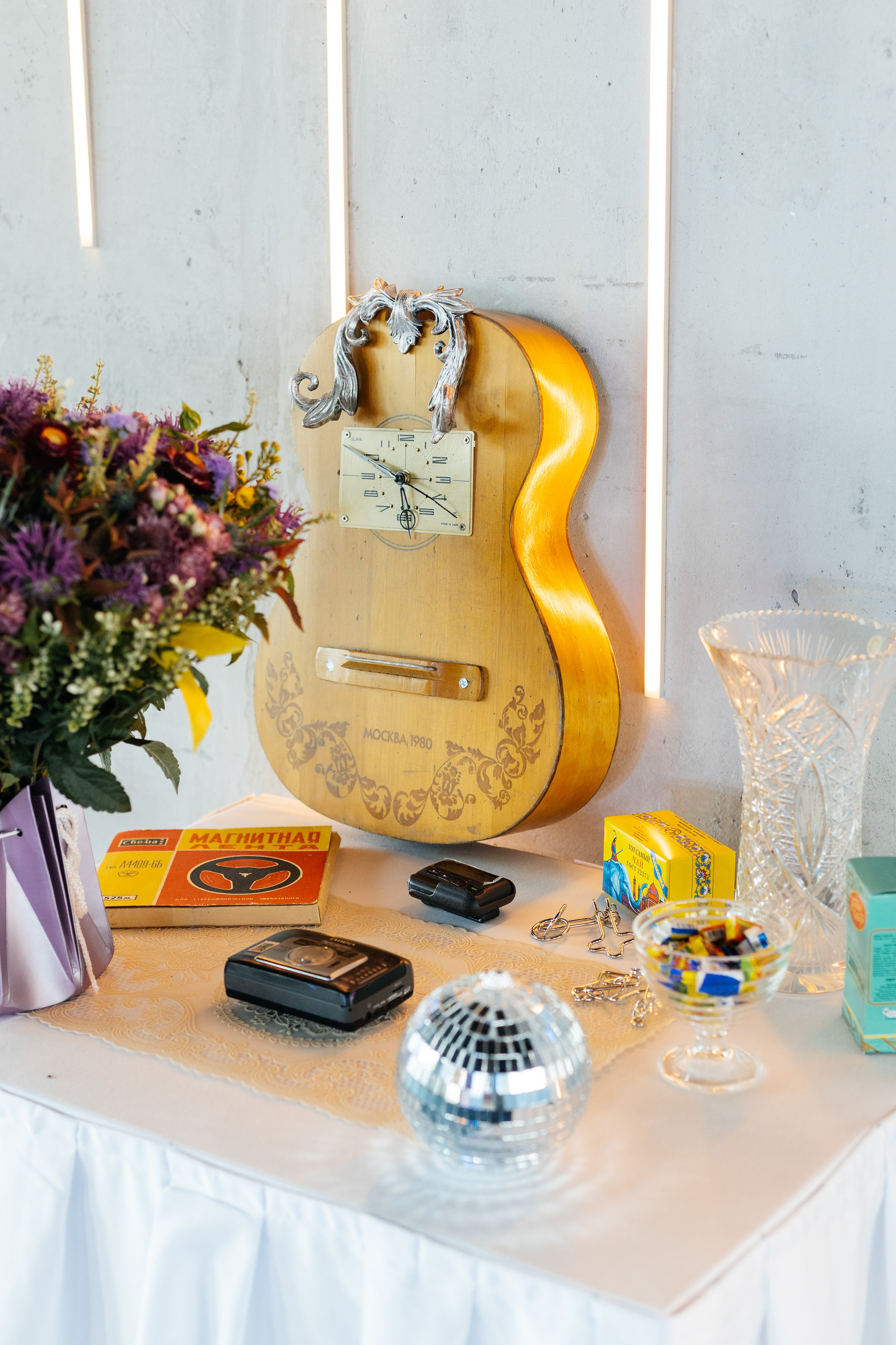 Backstage на вечеринке 90's в Moscow City. Свадебный и портретный фотограф в Королёве Сергей Чихарев