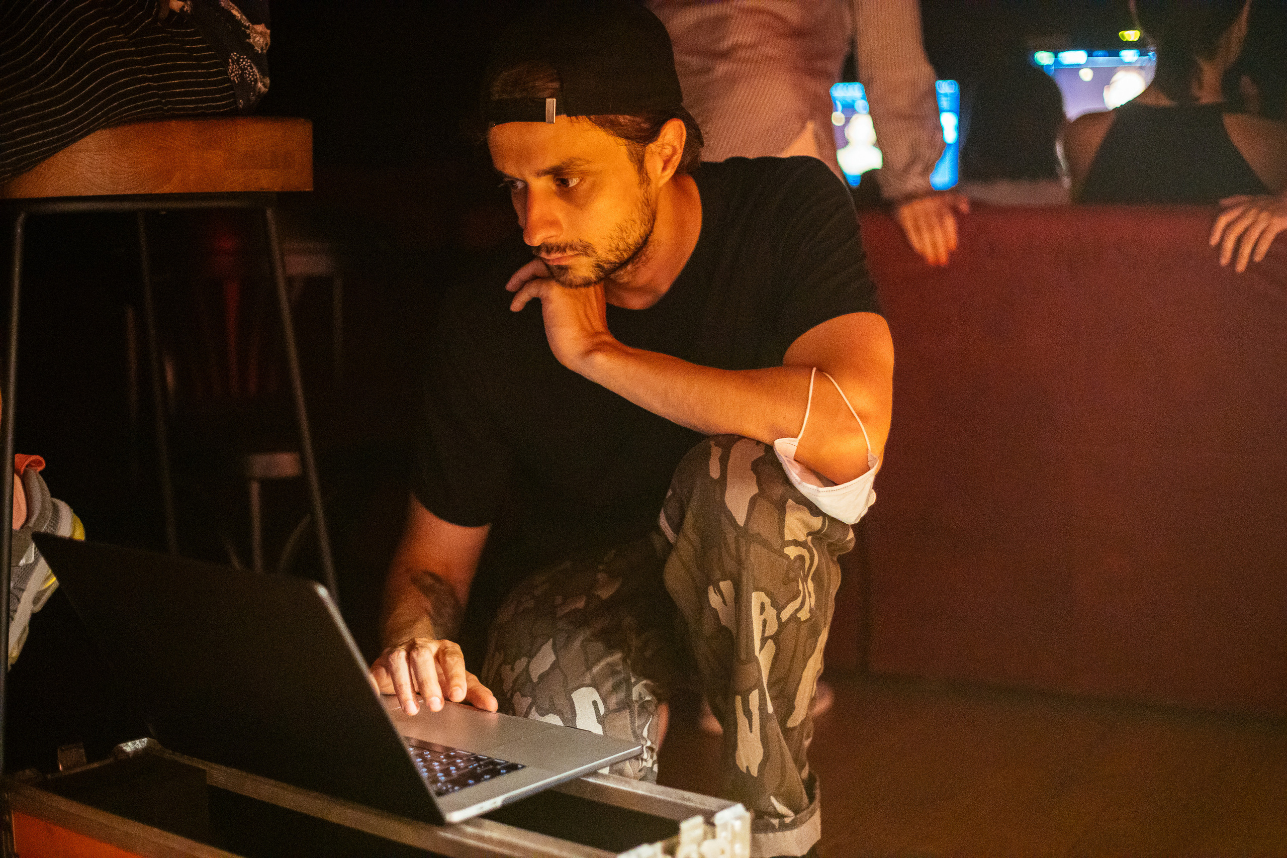 Backstage съемки клипа. Свадебный и портретный фотограф в Королёве Сергей Чихарев