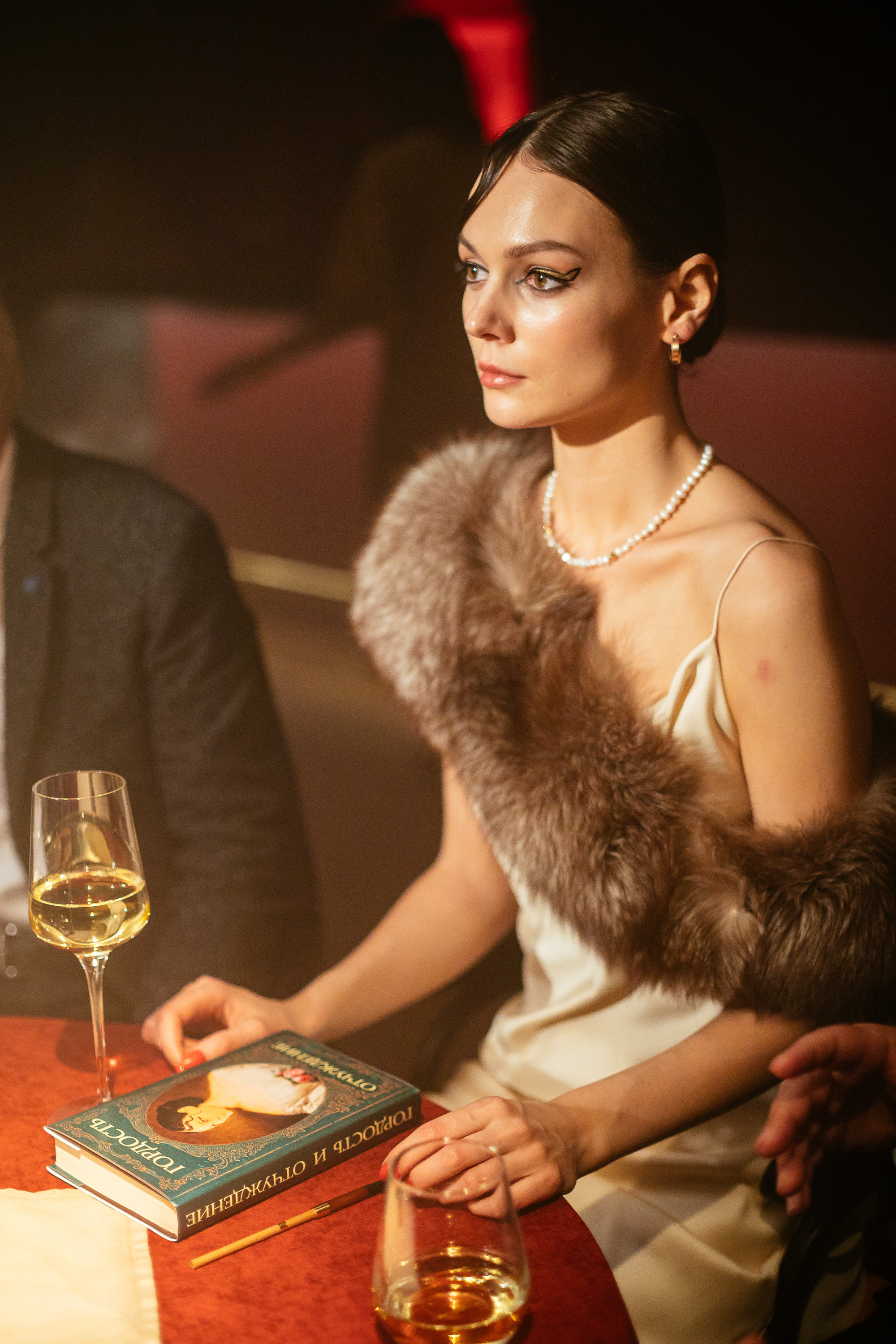 Backstage съемки клипа. Свадебный и портретный фотограф в Королёве Сергей Чихарев