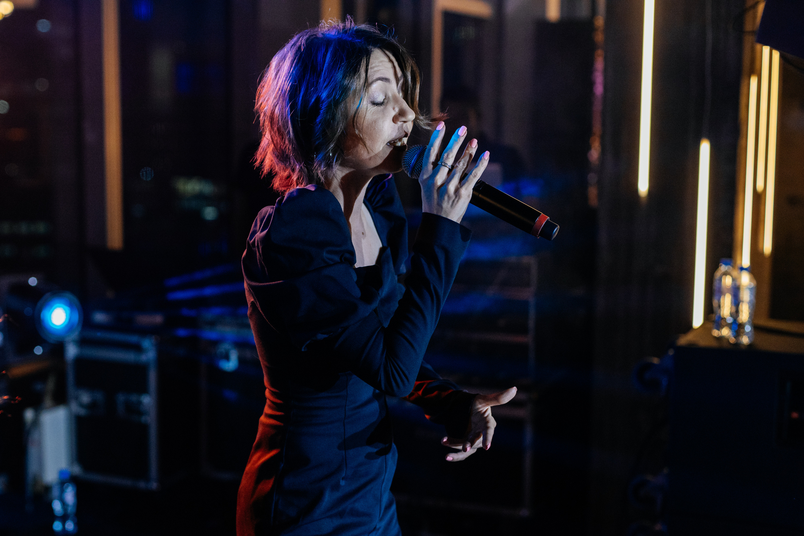 Backstage на вечеринке 90's в Moscow City. Свадебный и портретный фотограф в Королёве Сергей Чихарев