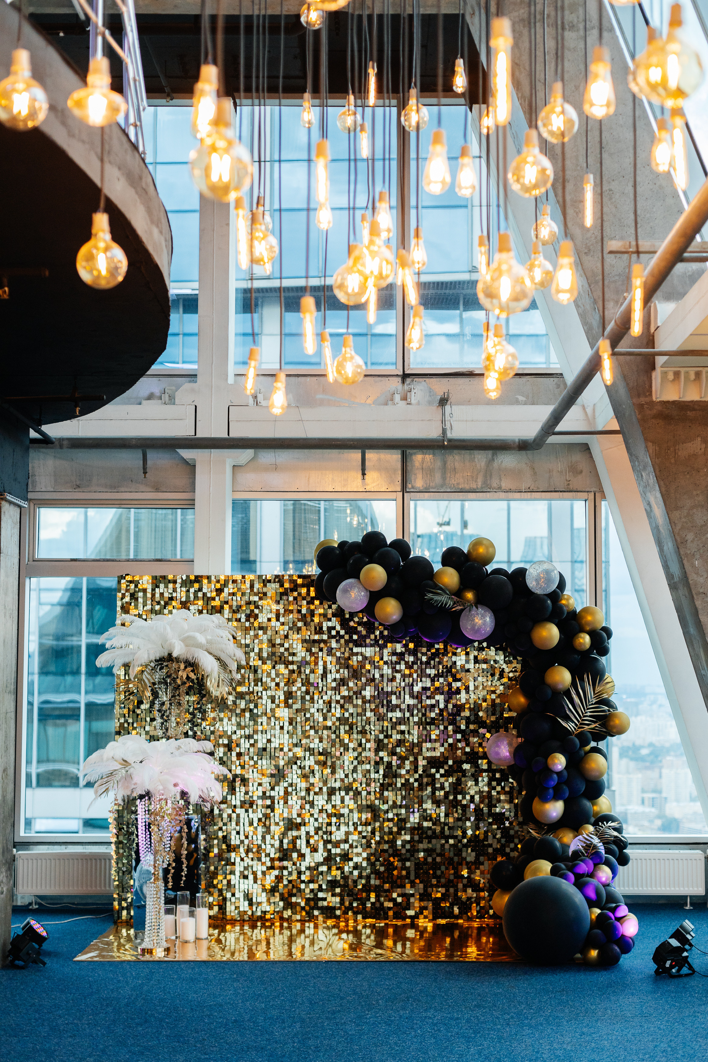 Backstage на вечеринке 90's в Moscow City. Свадебный и портретный фотограф в Королёве Сергей Чихарев