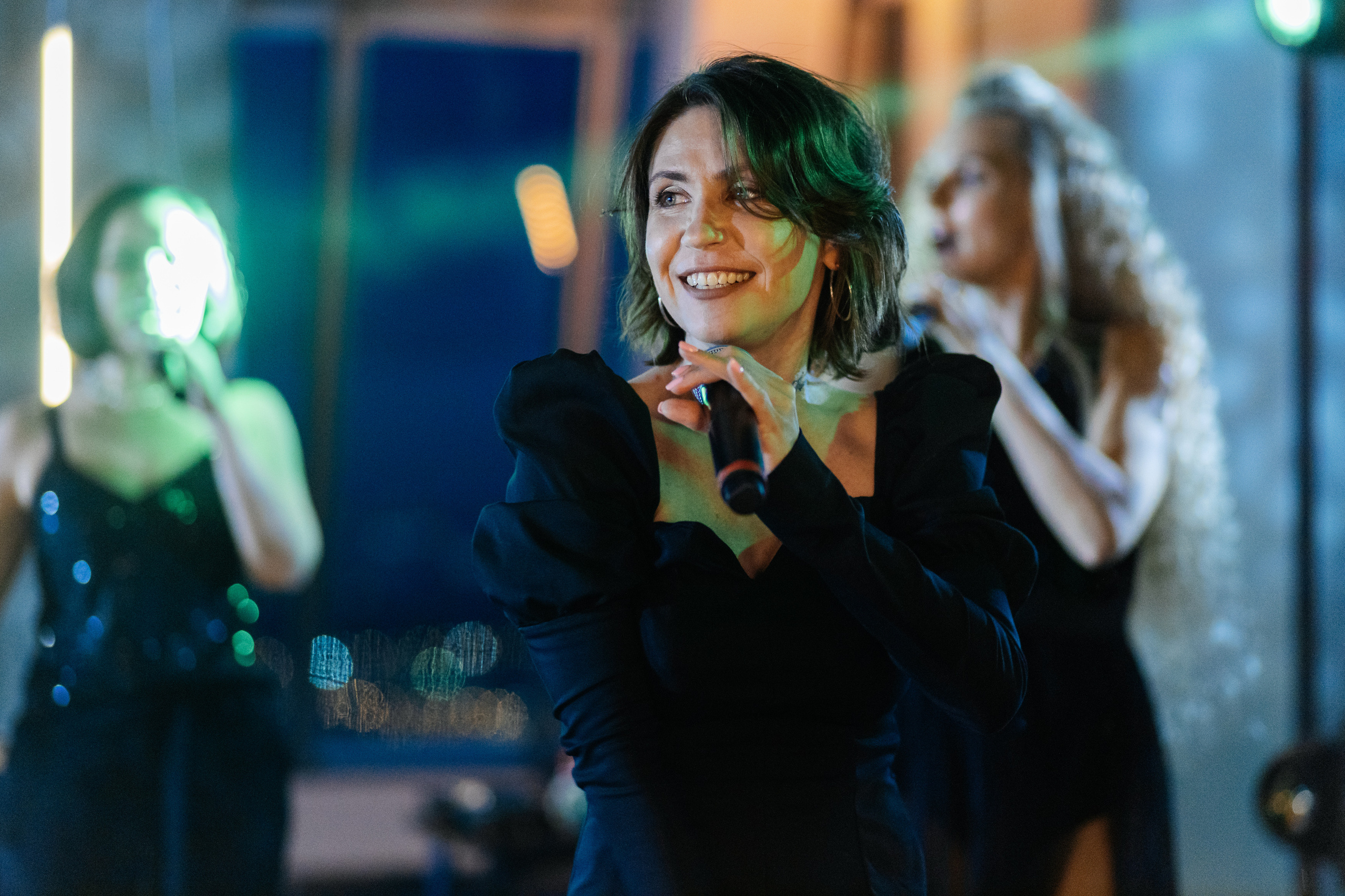 Backstage на вечеринке 90's в Moscow City. Свадебный и портретный фотограф в Королёве Сергей Чихарев