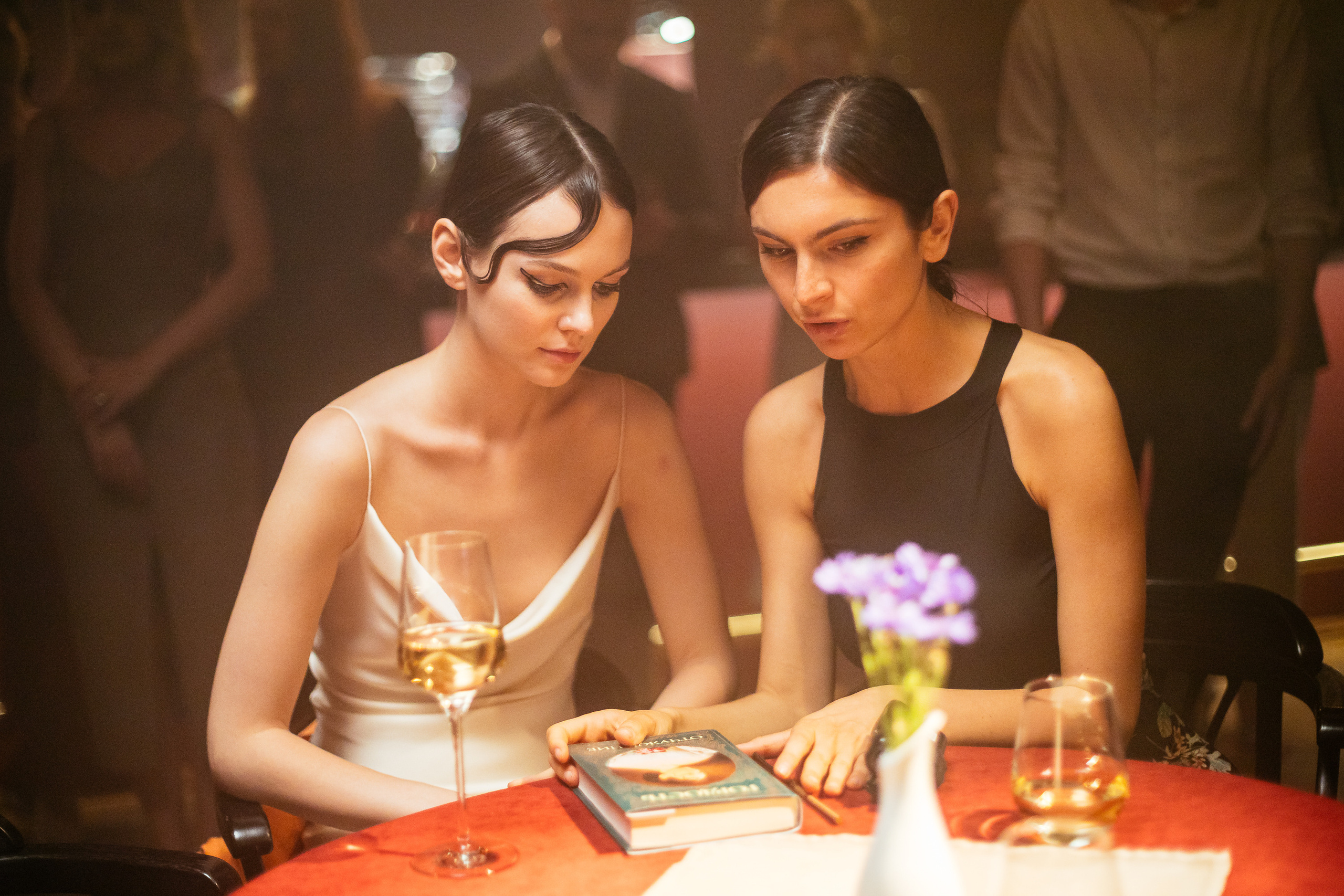 Backstage съемки клипа. Свадебный и портретный фотограф в Королёве Сергей Чихарев