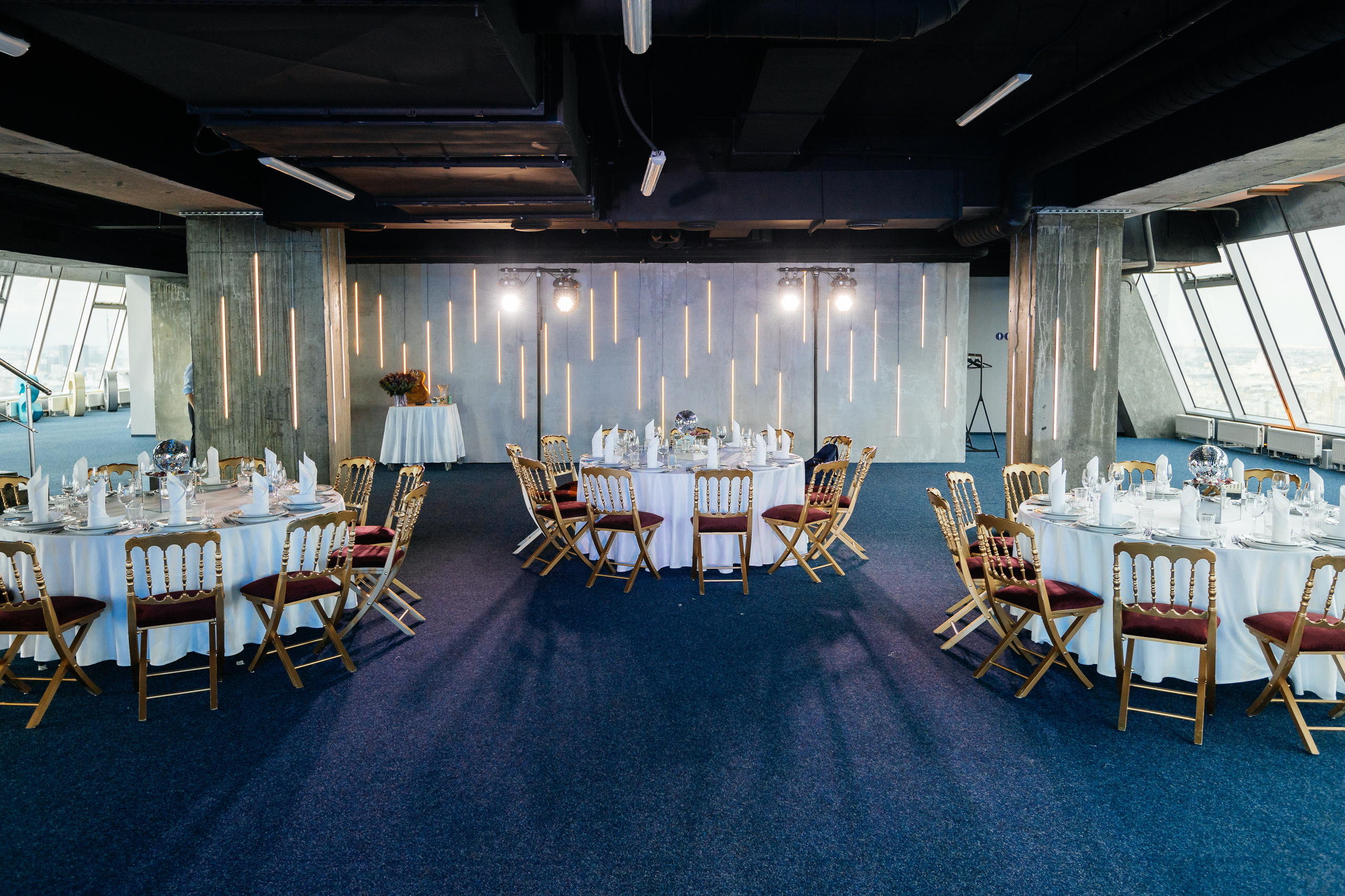 Backstage на вечеринке 90's в Moscow City. Свадебный и портретный фотограф в Королёве Сергей Чихарев