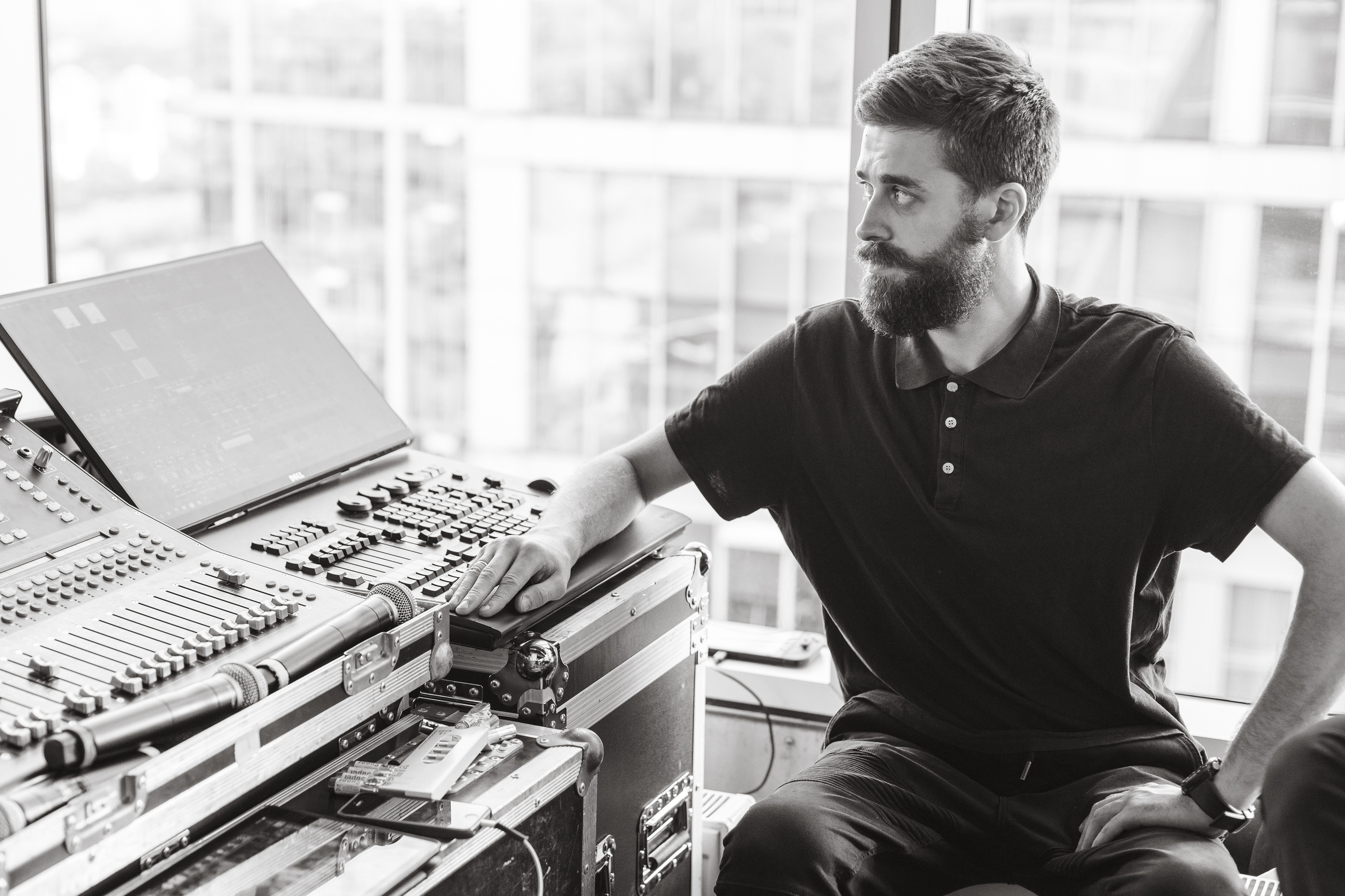 Backstage на вечеринке 90's в Moscow City. Свадебный и портретный фотограф в Королёве Сергей Чихарев