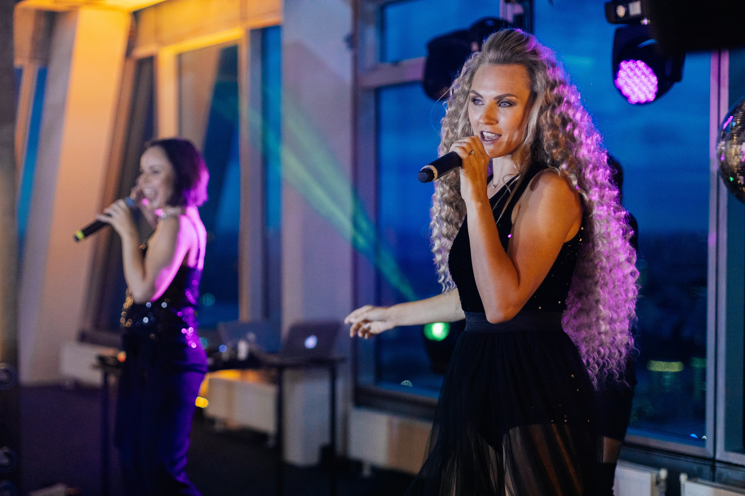 Backstage на вечеринке 90's в Moscow City. Свадебный и портретный фотограф в Королёве Сергей Чихарев