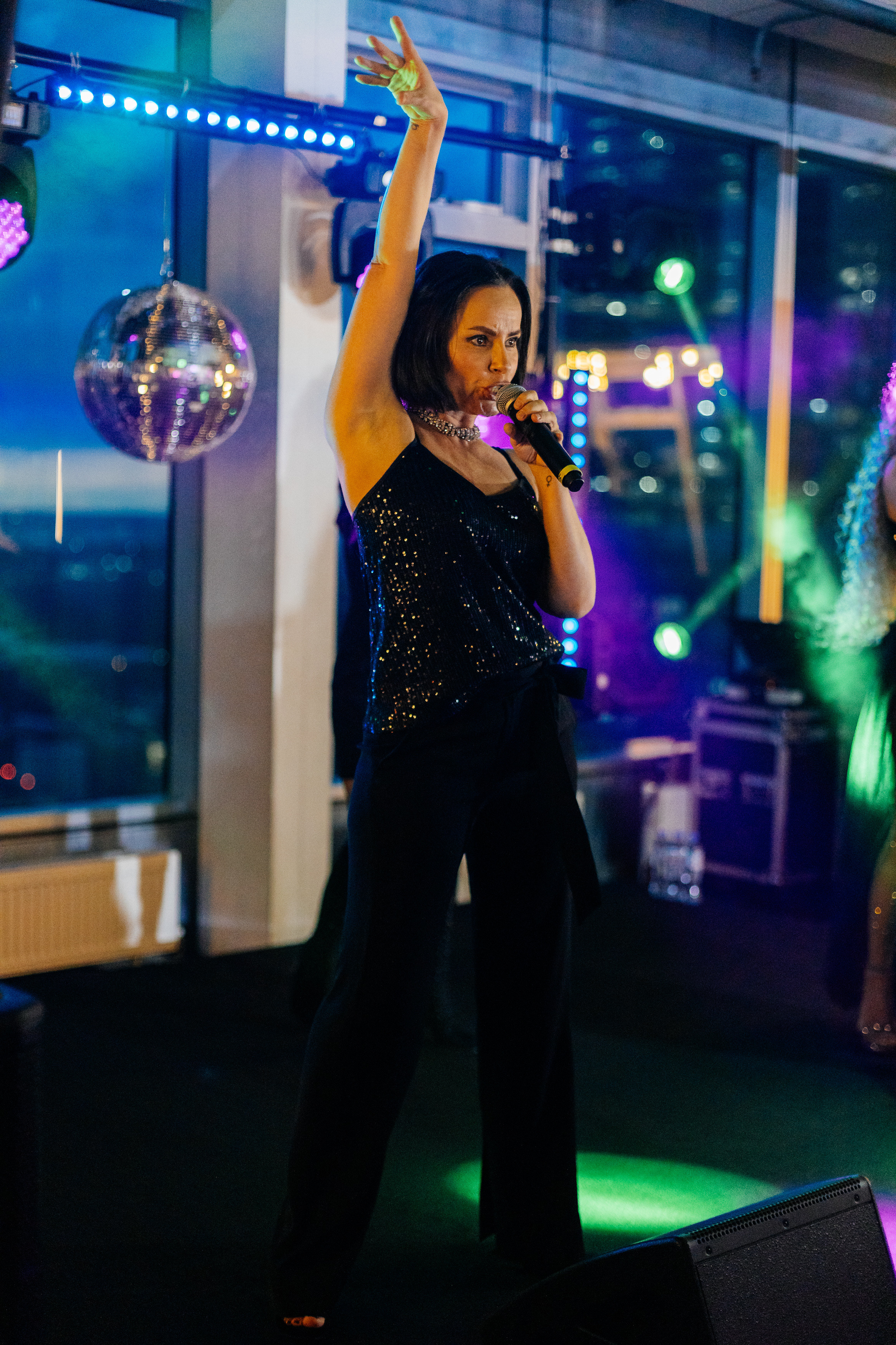 Backstage на вечеринке 90's в Moscow City. Свадебный и портретный фотограф в Королёве Сергей Чихарев