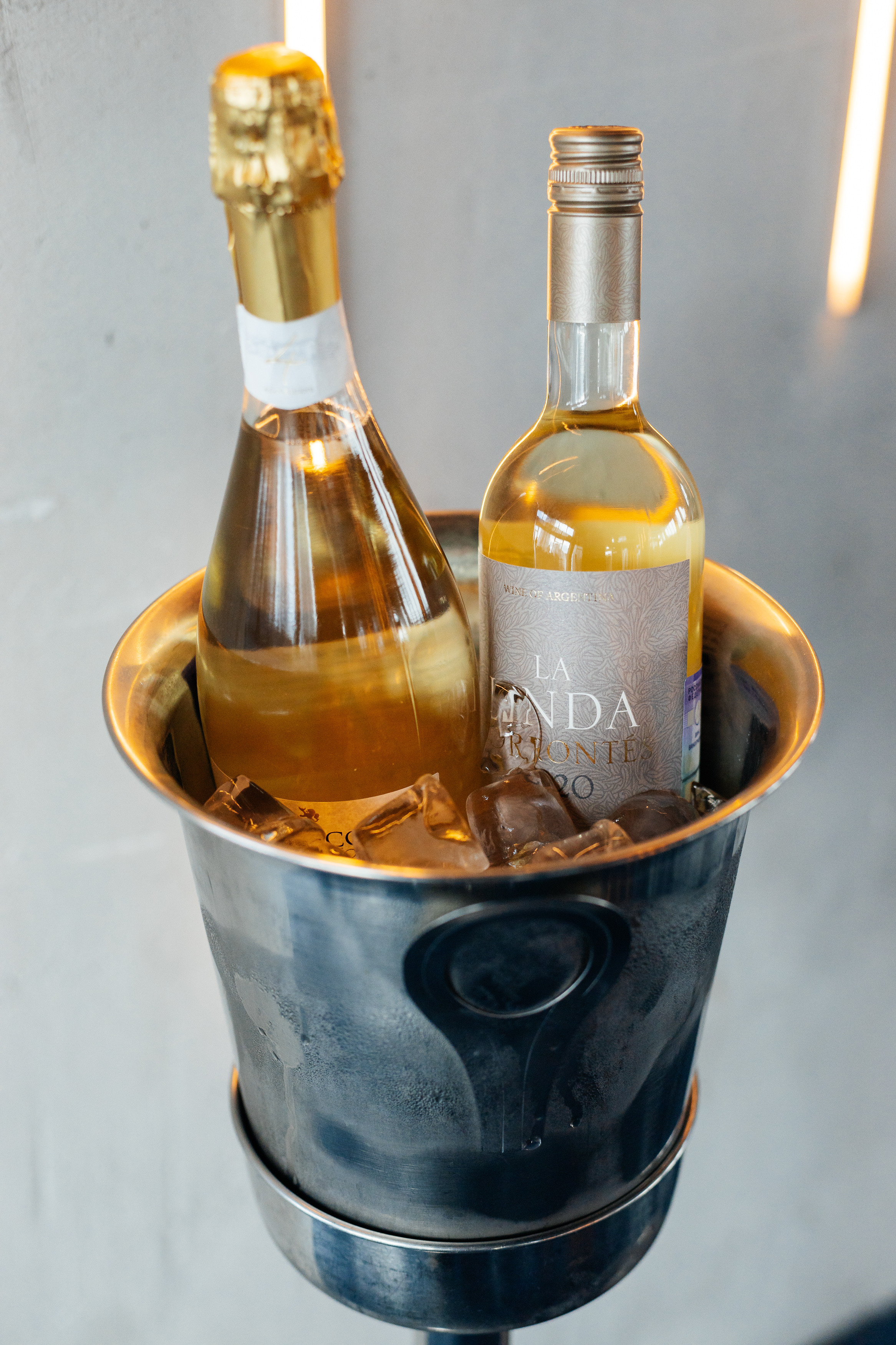 Backstage на вечеринке 90's в Moscow City. Свадебный и портретный фотограф в Королёве Сергей Чихарев