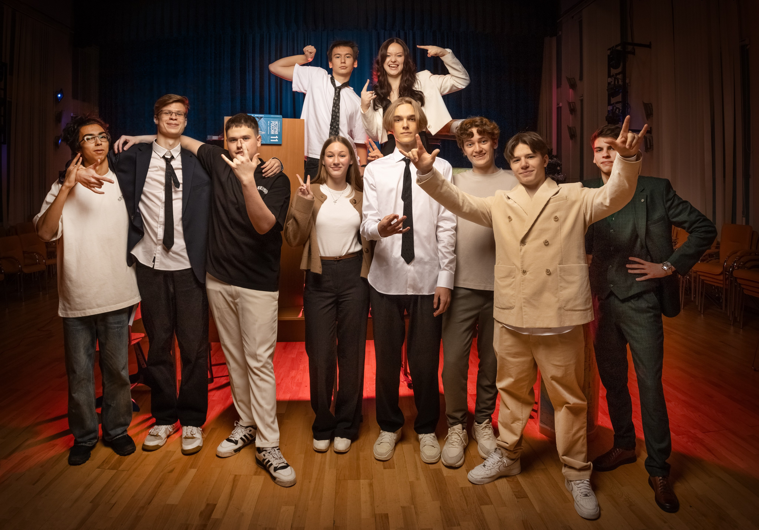 Выпускные альбомы. Фотограф Демид Никитин. г. Дубна, Москва